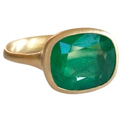 Vintage Dalben 4.9 Carat Emerald Yellow Gold Ring