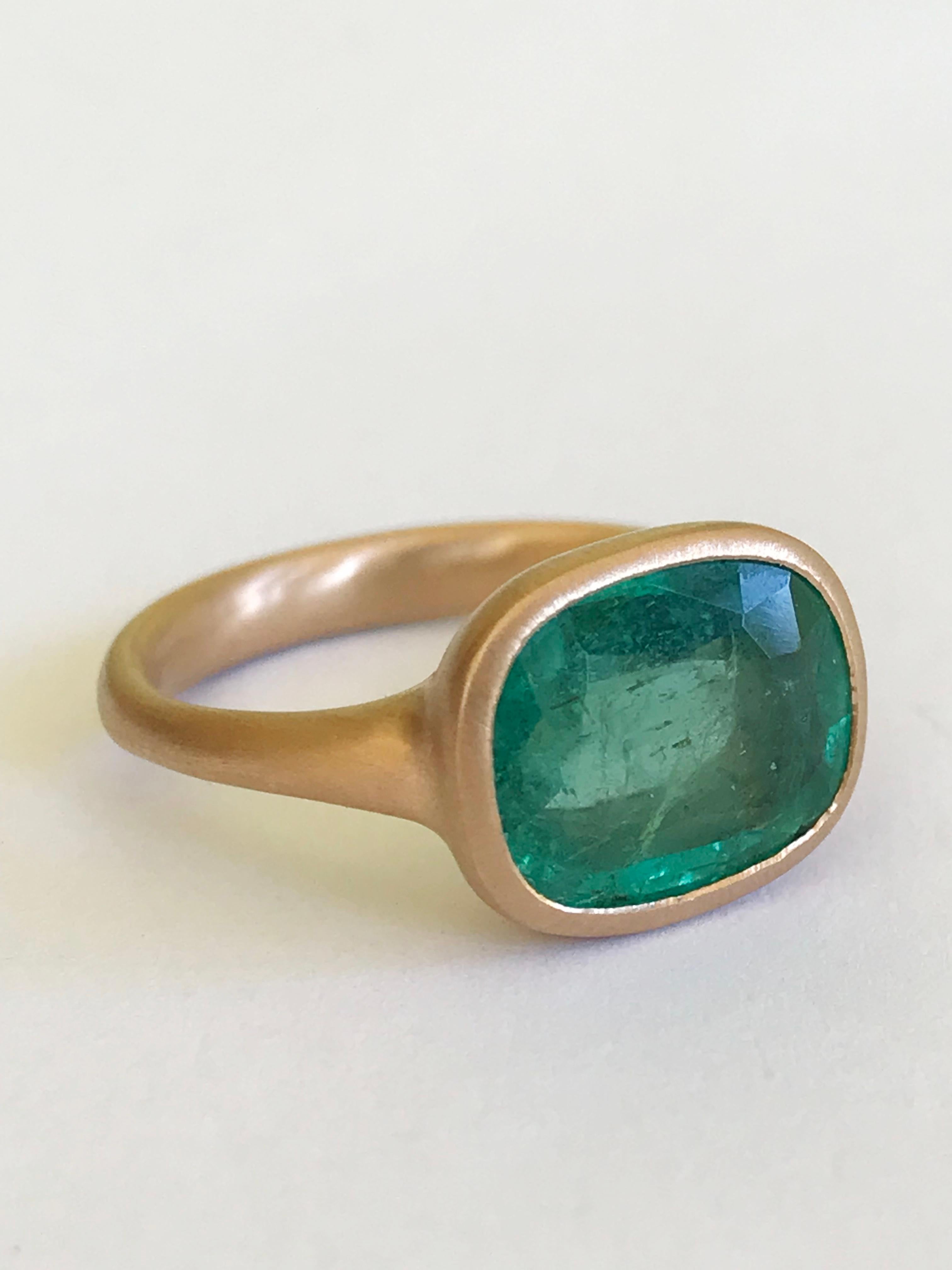 Dalben 4, 07 Carat Emerald Rose Gold Ring For Sale 8