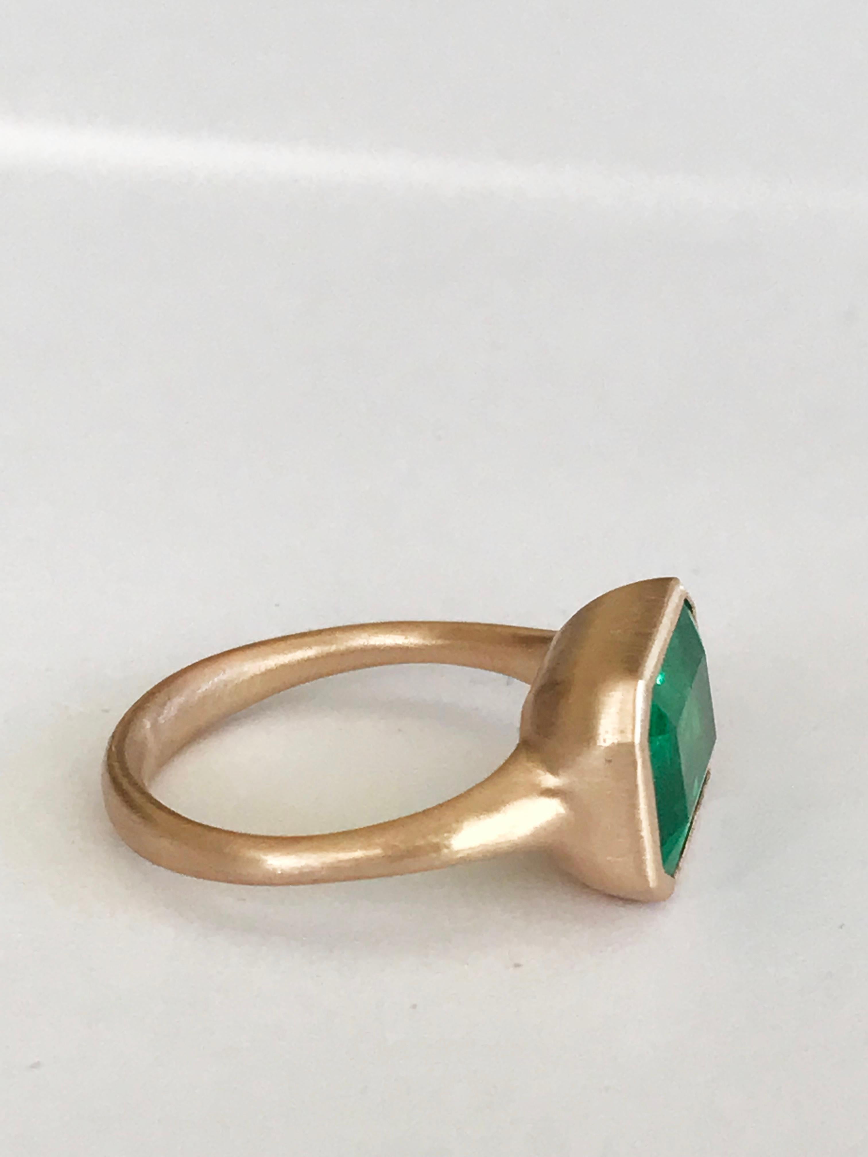 Emerald Cut Dalben 5.1 Carat Emerald Rose Gold Ring For Sale