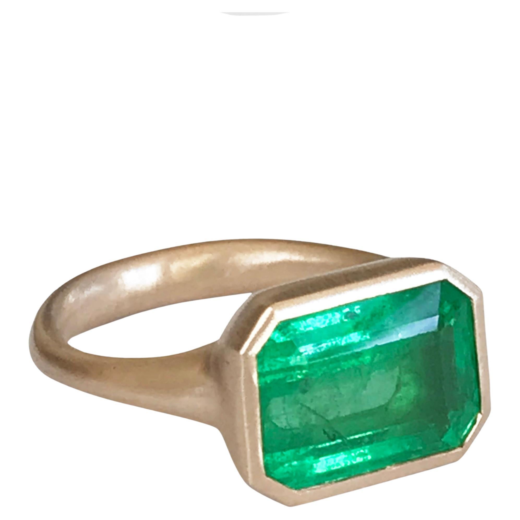 Dalben 5.1 Carat Emerald Rose Gold Ring