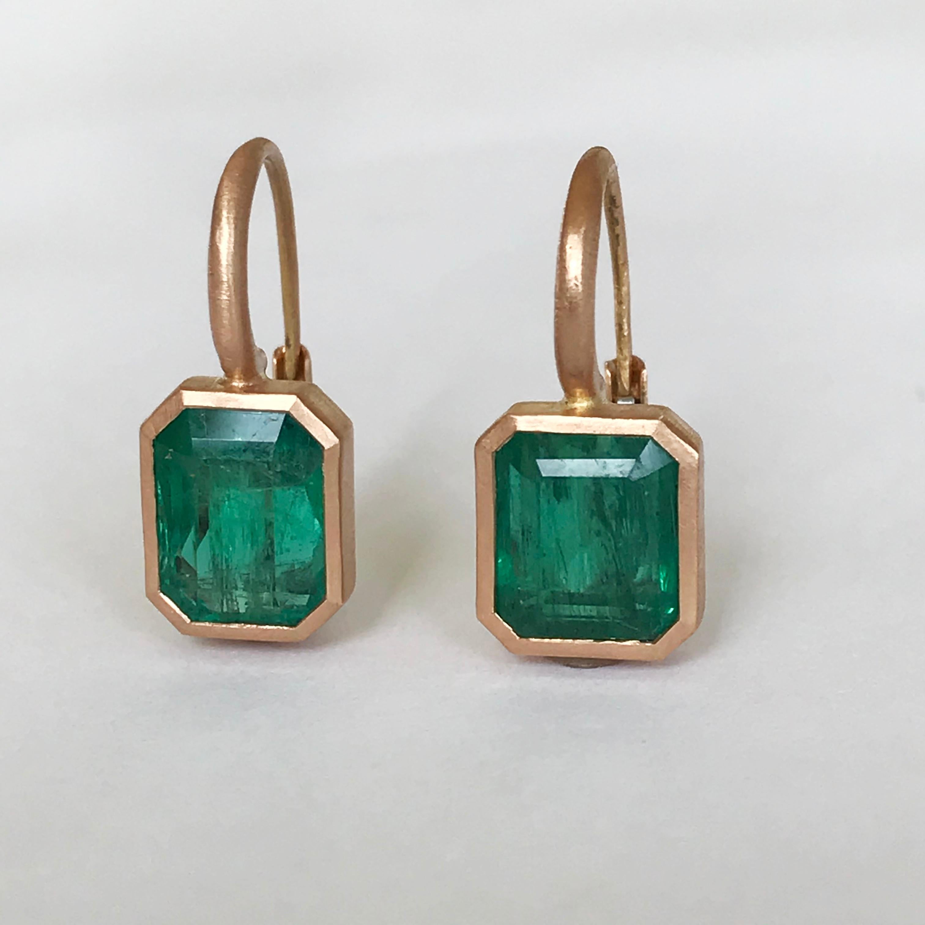 Dalben 5, 4 Carat Deep Green Emerald Rose Gold Earrings 2