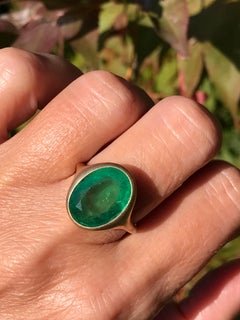 Dalben 6, 53 Carat Oval Emerald Yellow Gold Ring