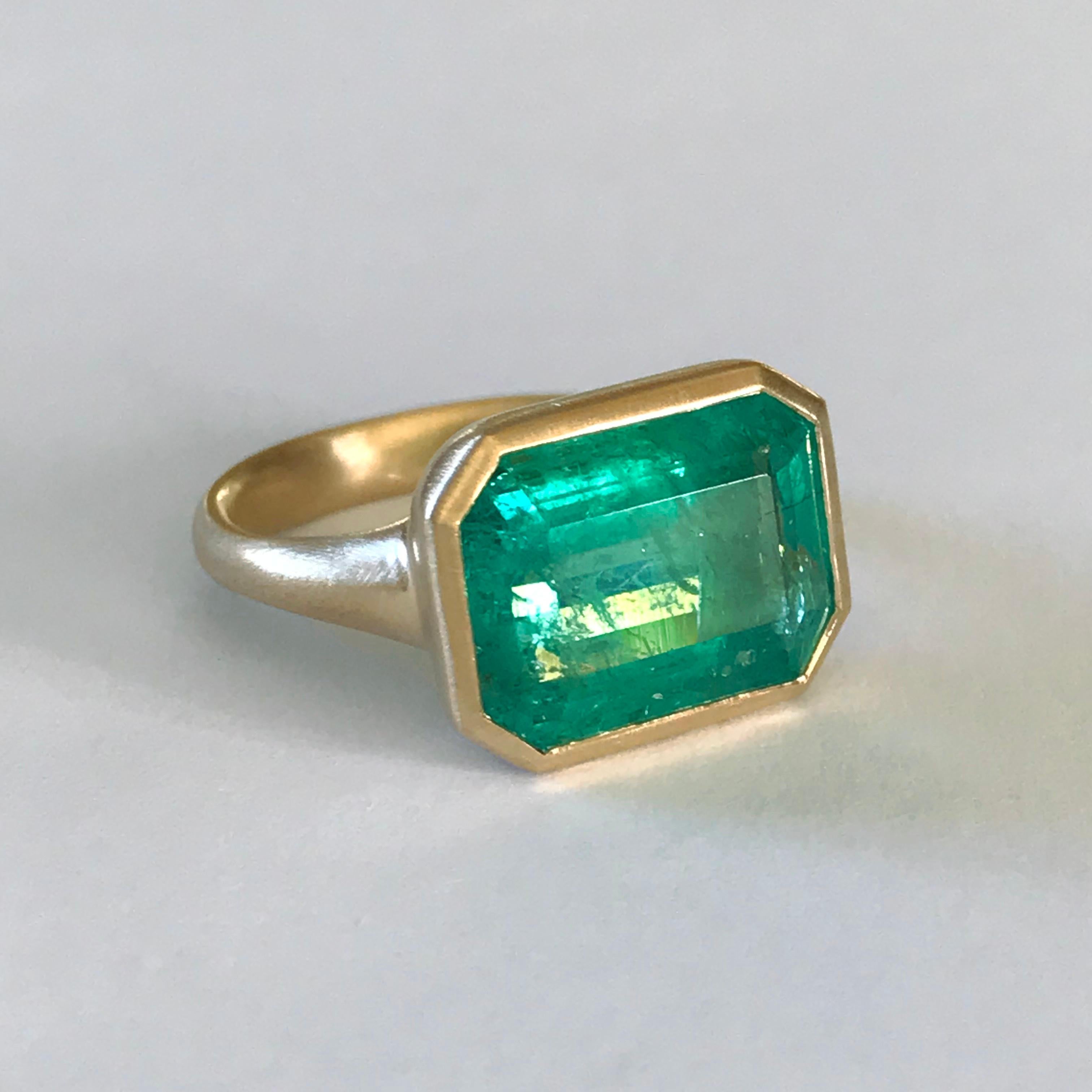 Dalben 7,20 Karat Smaragd Gelbgold Ring 7