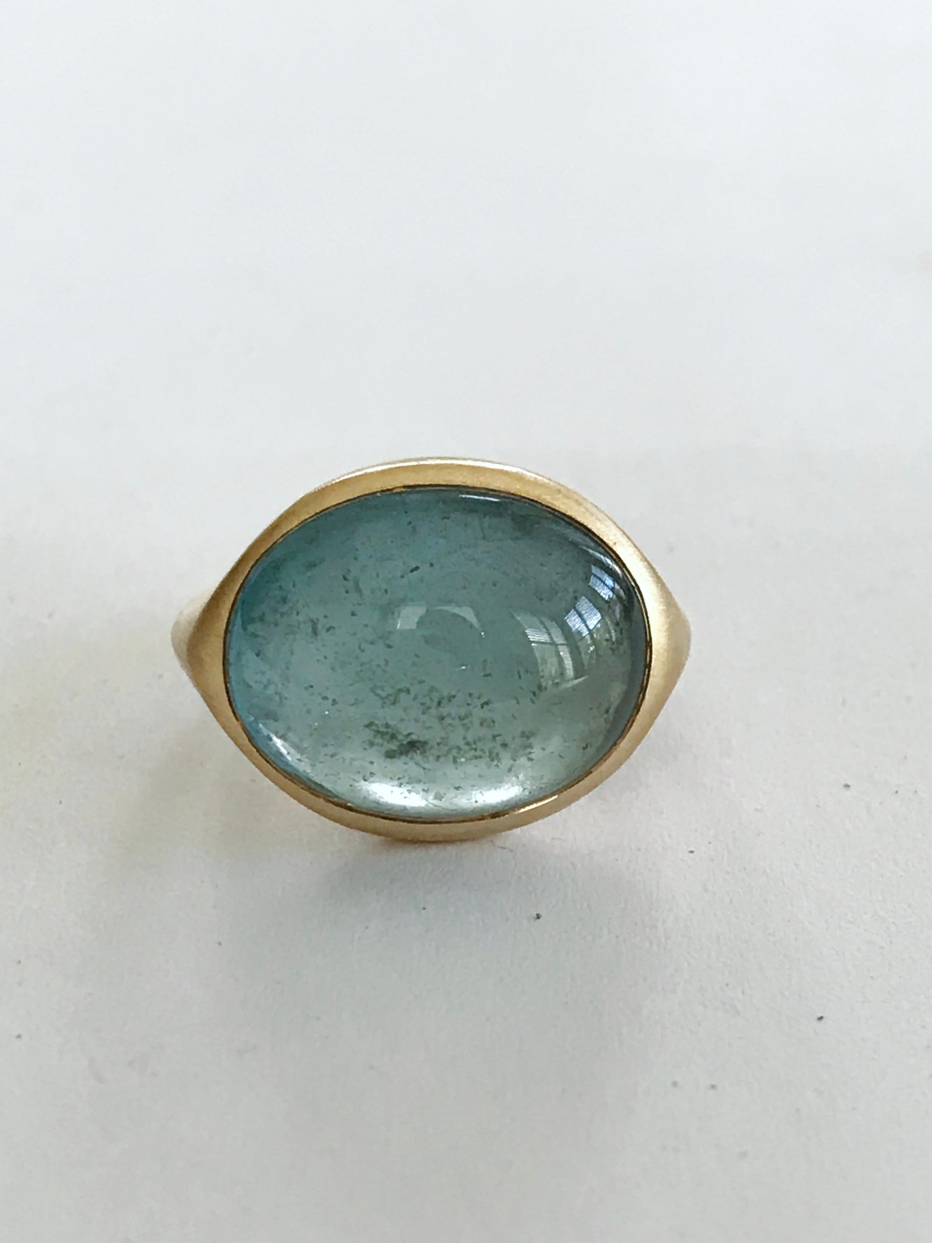 Women's Dalben Aquamarine Oval Cabochon Yellow Gold Ring For Sale