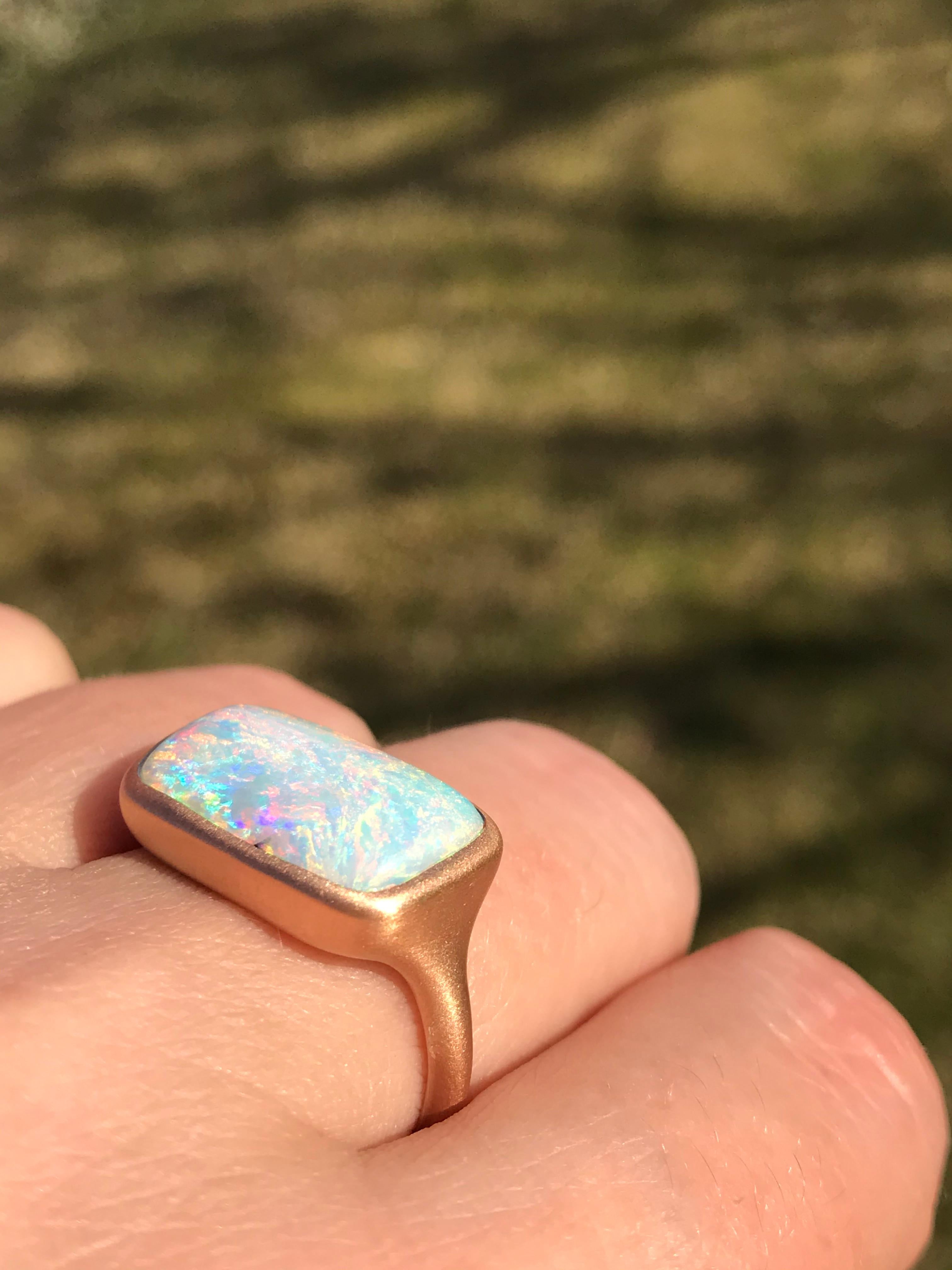 Contemporary Dalben Australian Boulder Opal Rose Gold Ring For Sale