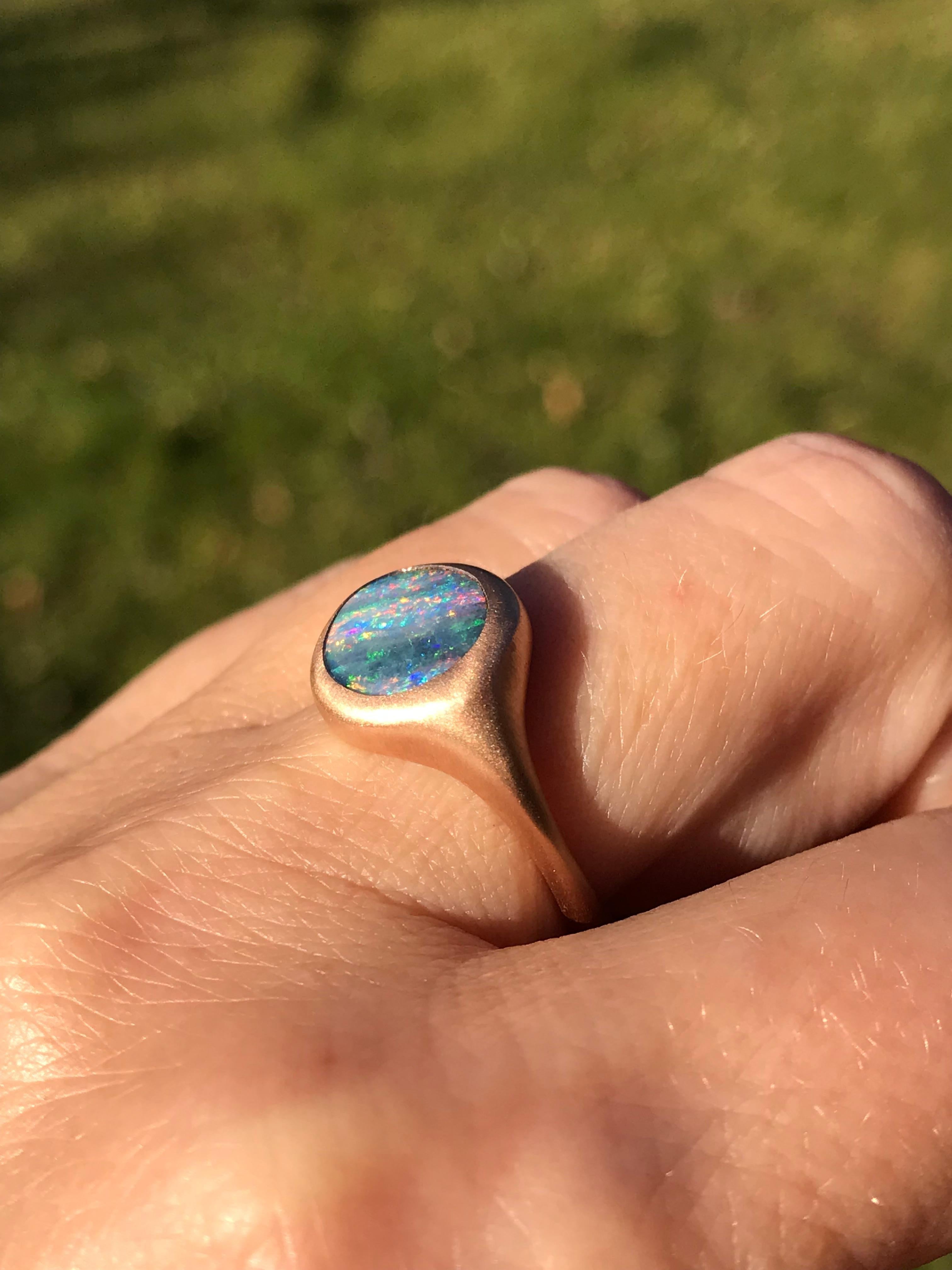 Contemporary Dalben Australian Boulder Opal Rose Gold Ring For Sale
