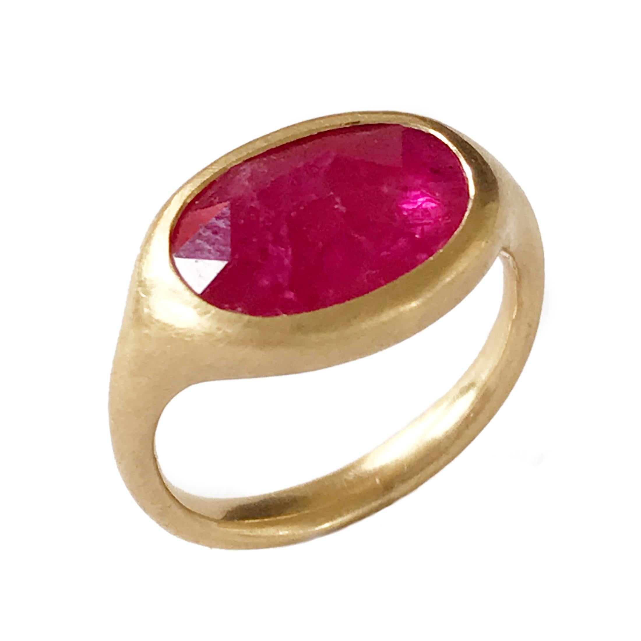Dalben Big Oval Rose Cut Slice Ruby Yellow Gold Ring