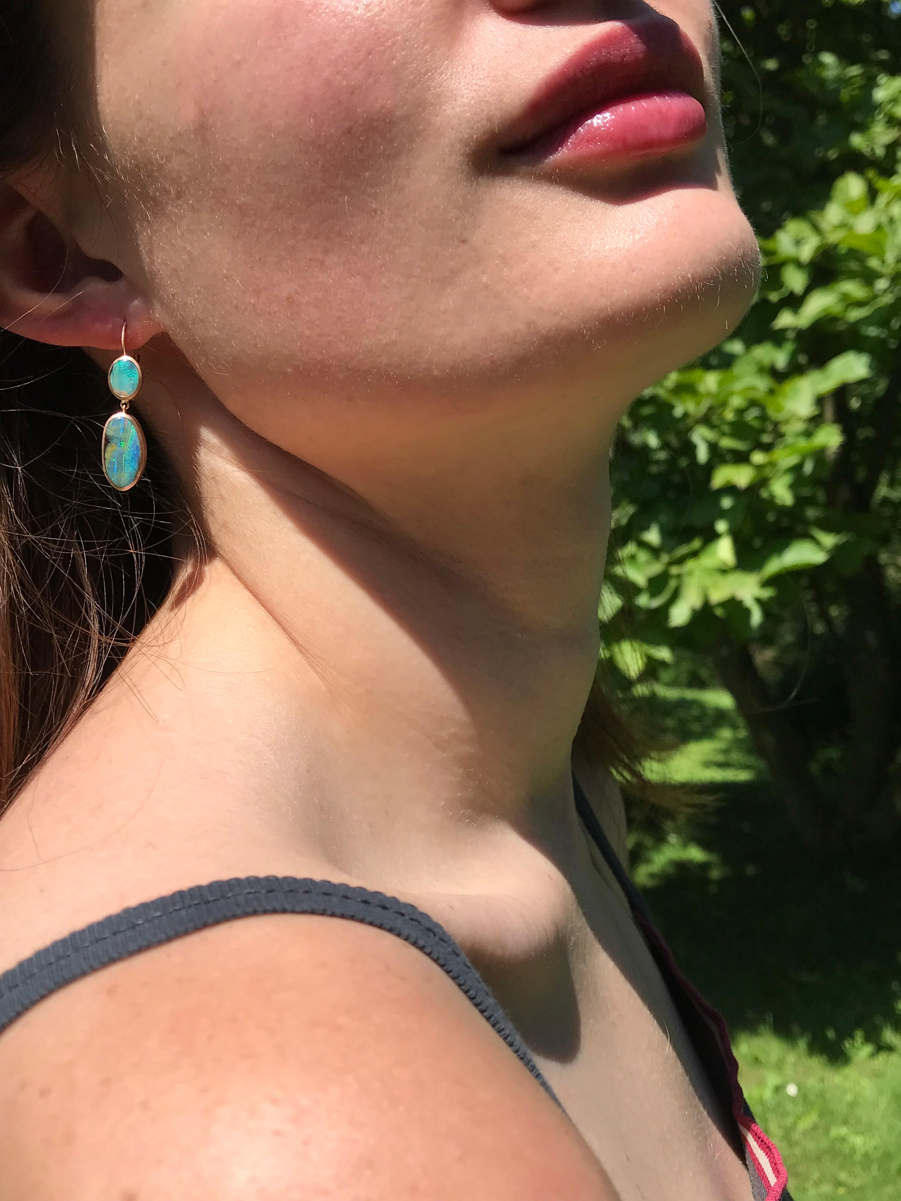 Orecchini Dalben Blu Verde Opale Australiano Boulder Oro Rosa In condizioni Nuovo in vendita a Como, IT