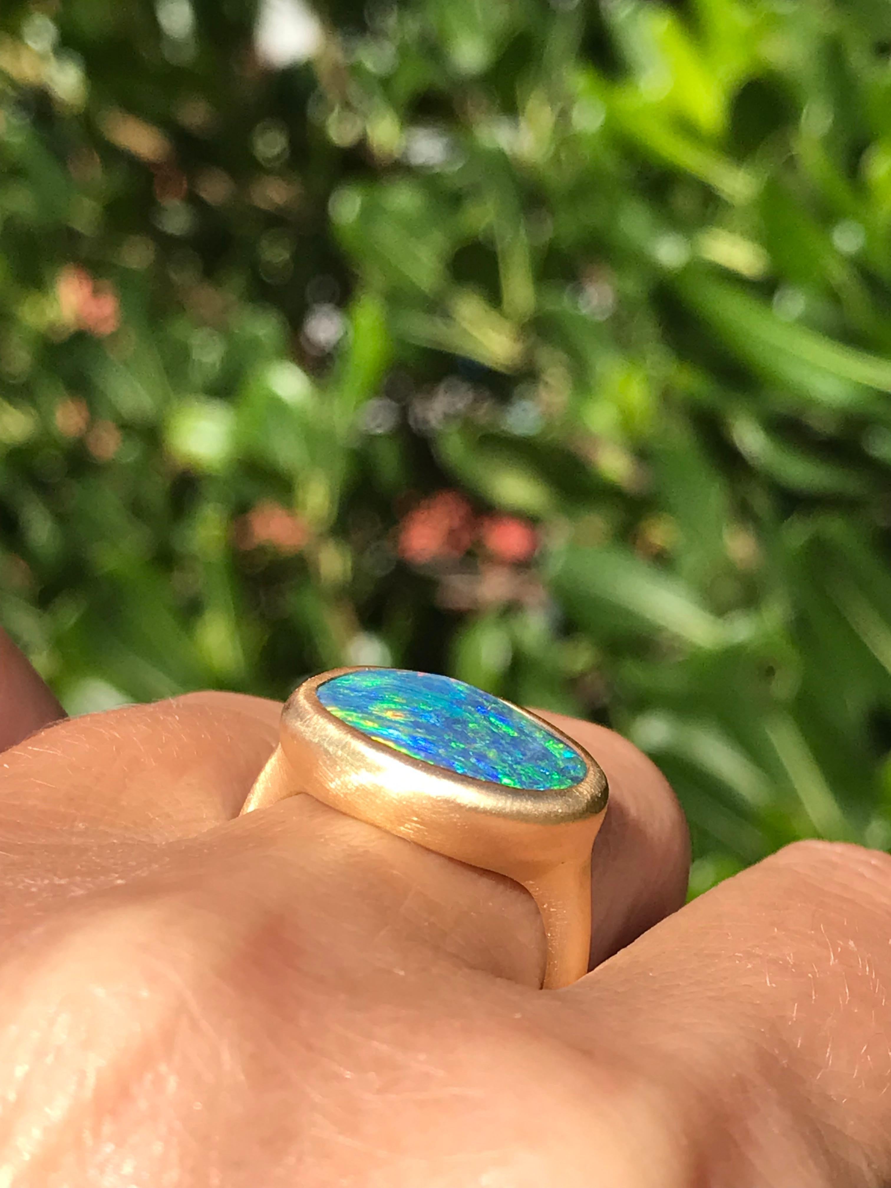 Contemporary Dalben Blue Green Australian Boulder Opal Yellow Gold Ring For Sale