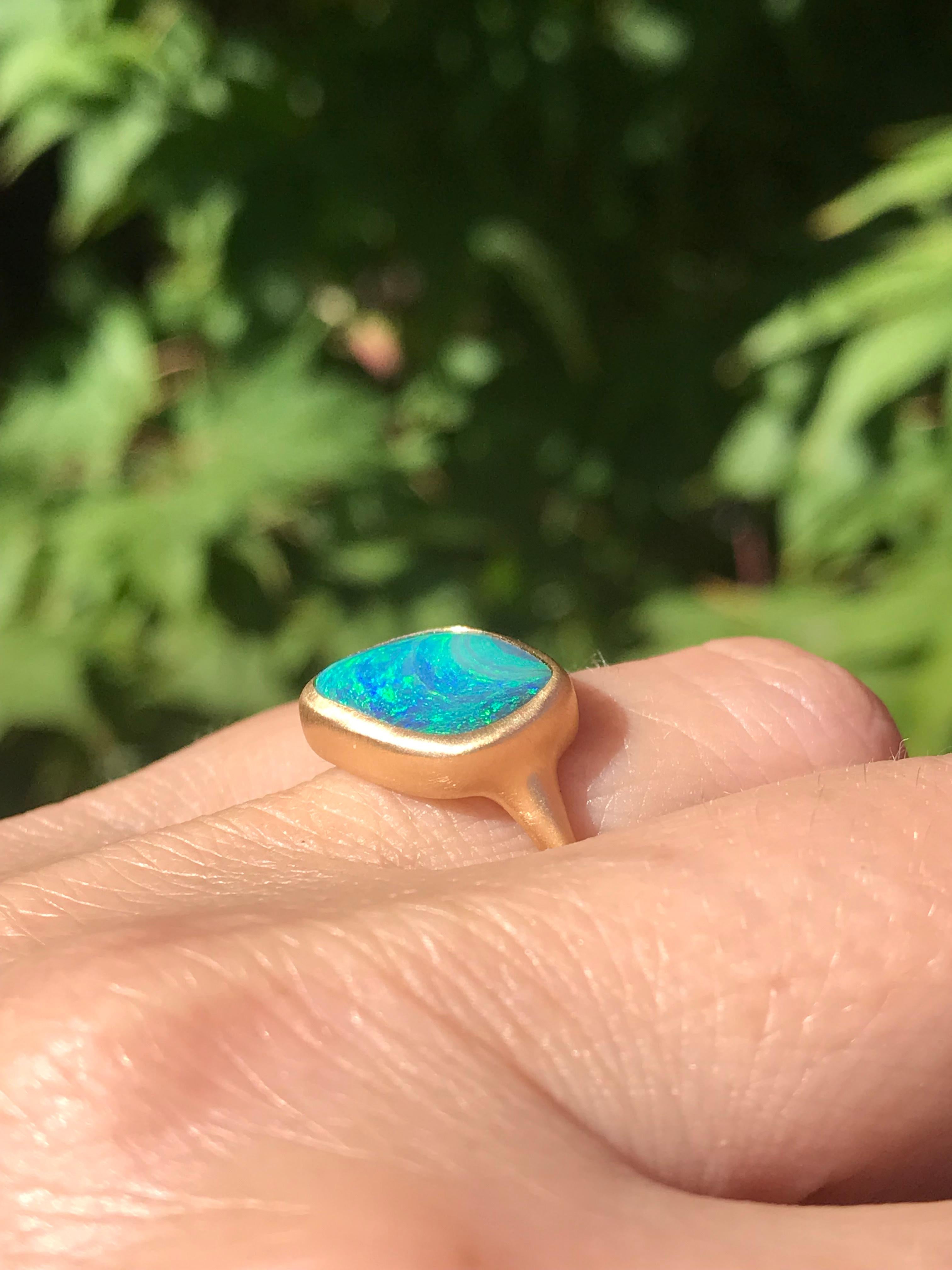 Contemporary Dalben Blue Green Boulder Opal Yellow Gold Ring For Sale