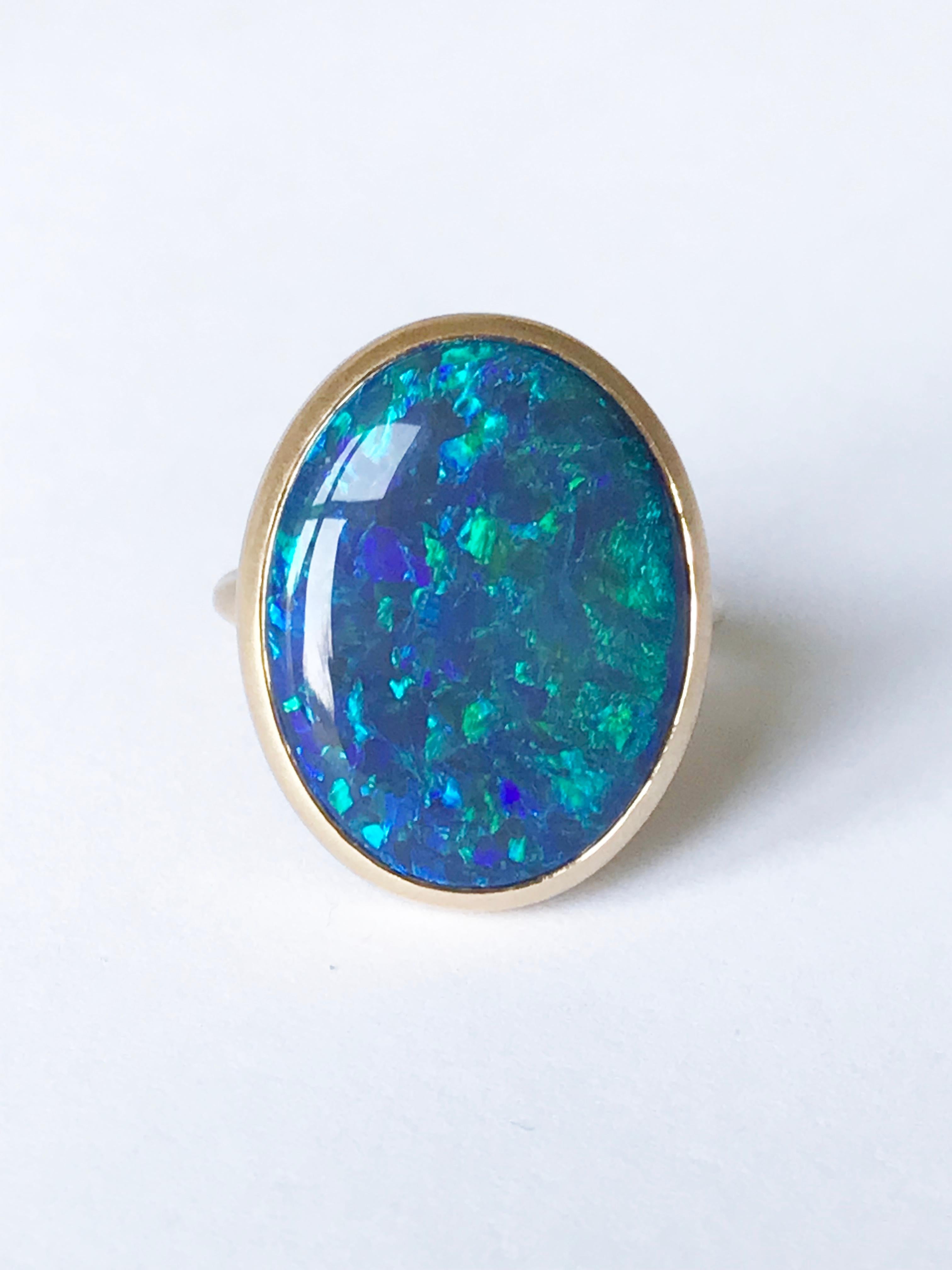 Women's Dalben Blue Lightning Ridge Australian Opal Yellow Gold Ring For Sale