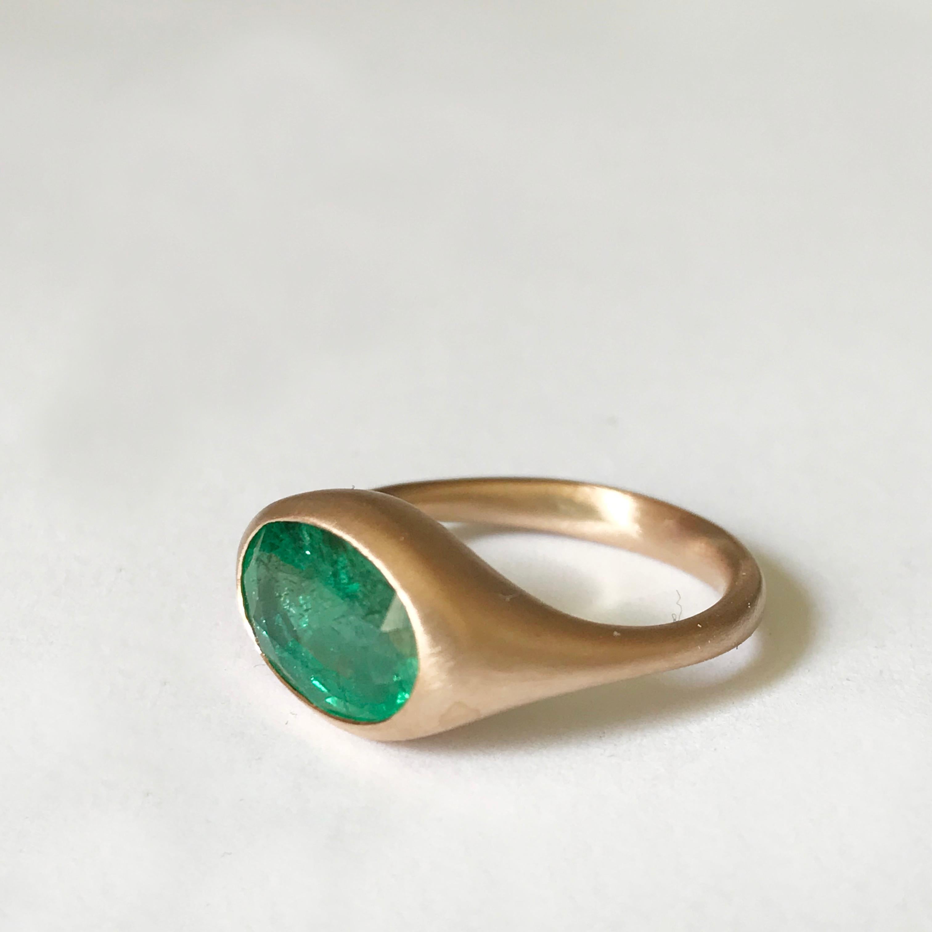 Dalben Design 3, 16 Carat Emerald Rose Gold Ring For Sale 1