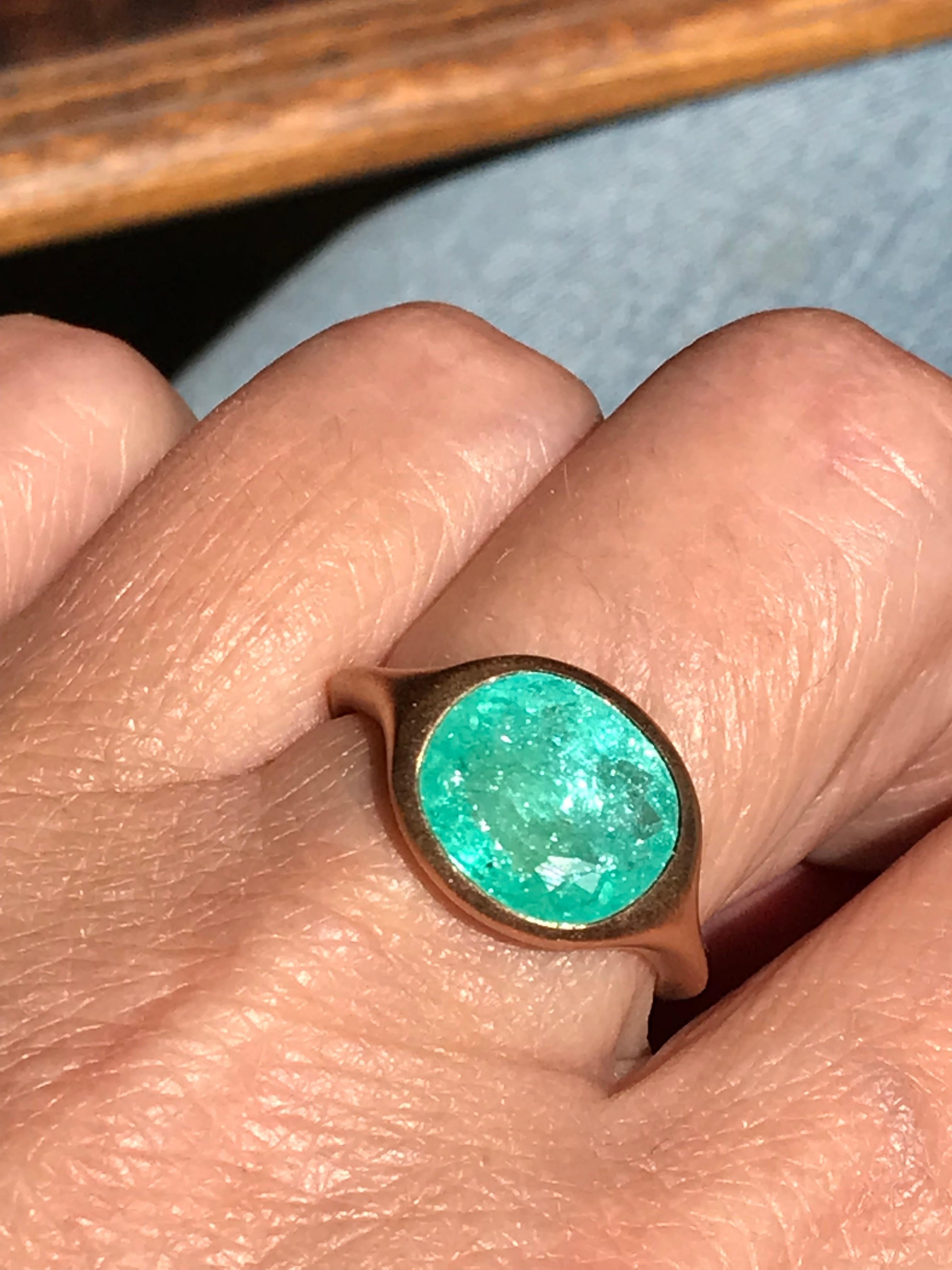 Bague Dalben Design en or rose avec tourmaline Paraiba certifiée de 3.78 carats en vente 3