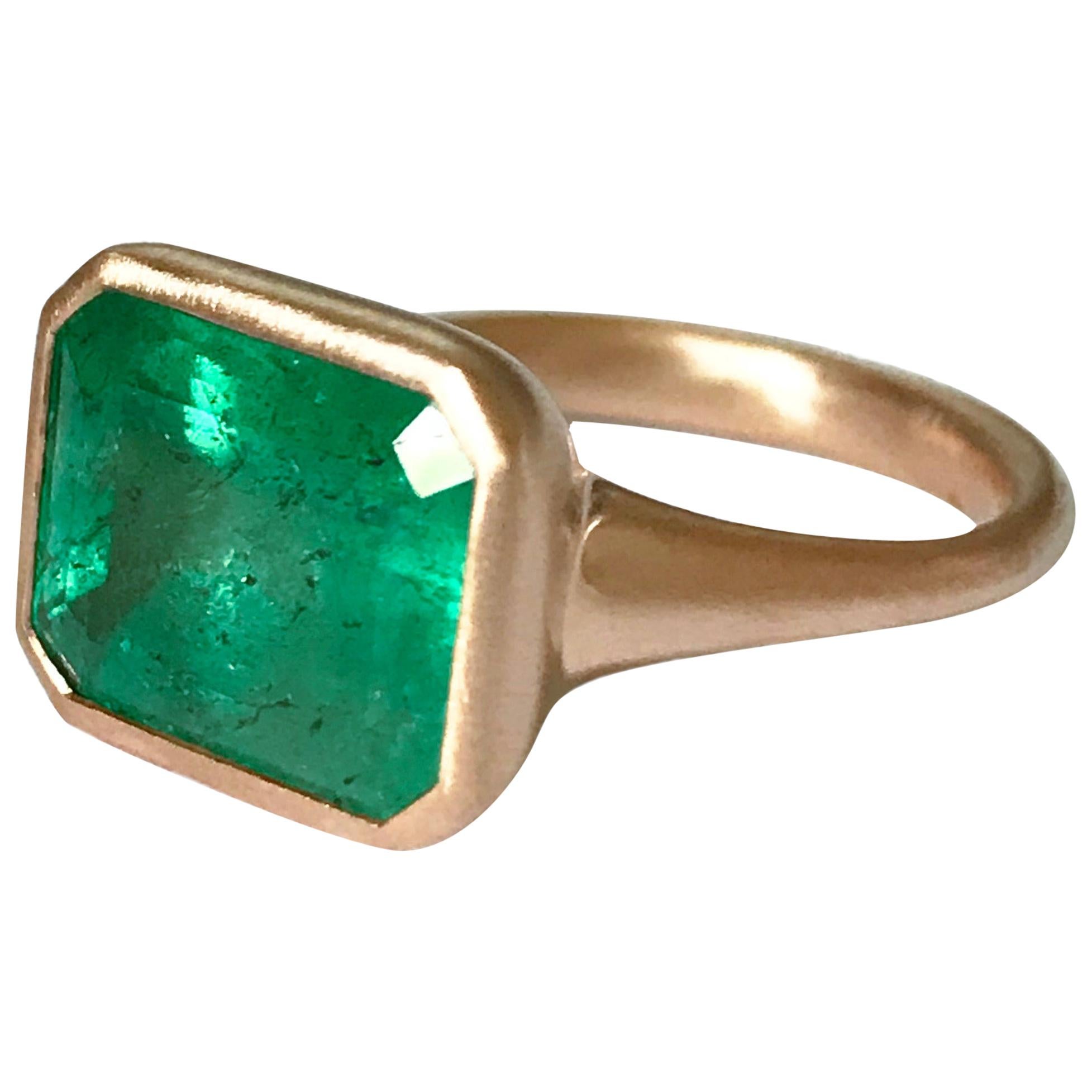 Dalben Design 5.25 Carat Emerald Rose Gold Ring
