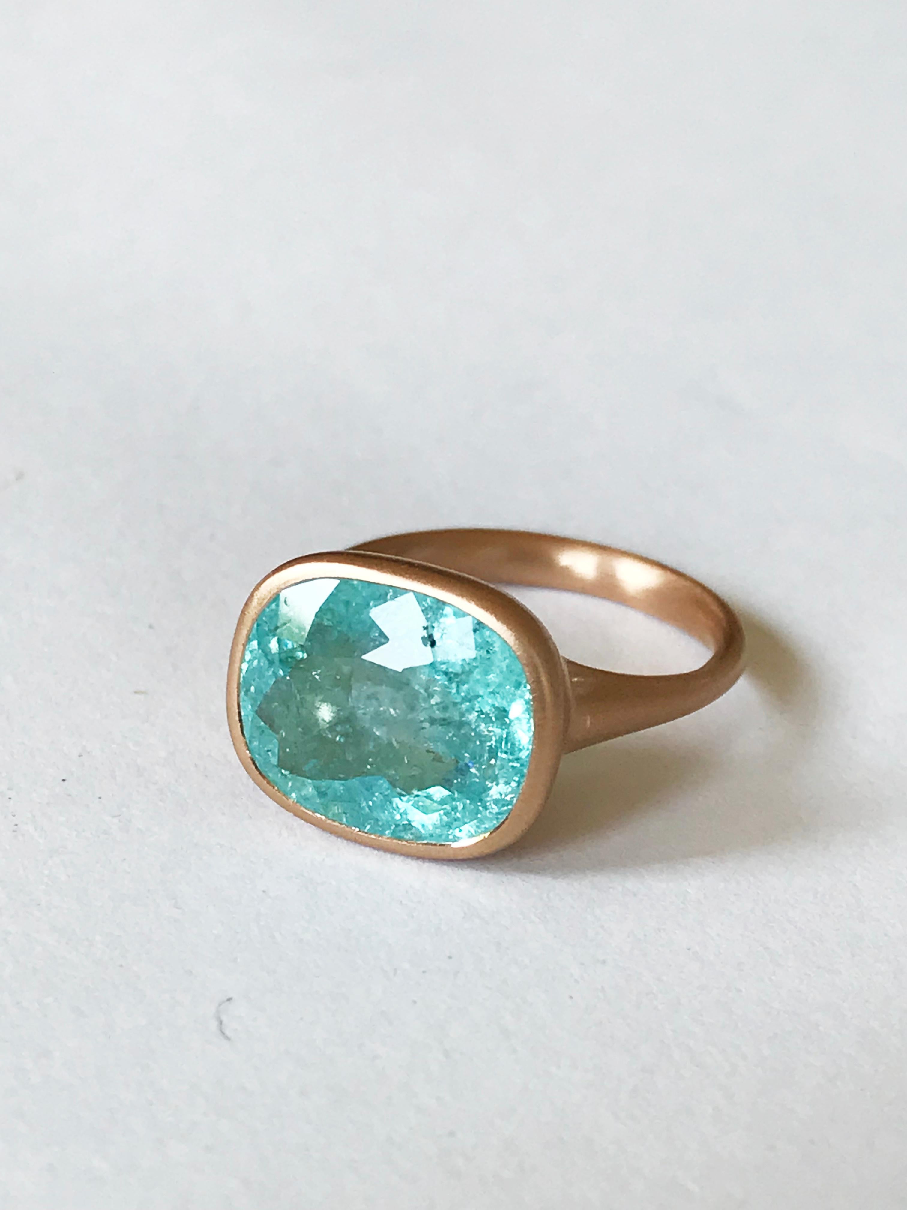 Taglio cuscino Dalben Design Anello in oro rosa con tormalina Paraiba certificata da 6.88 carati in vendita