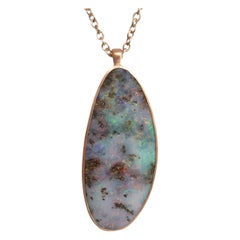 Collier en or rose et opale de roche d'Australie au design Dalben