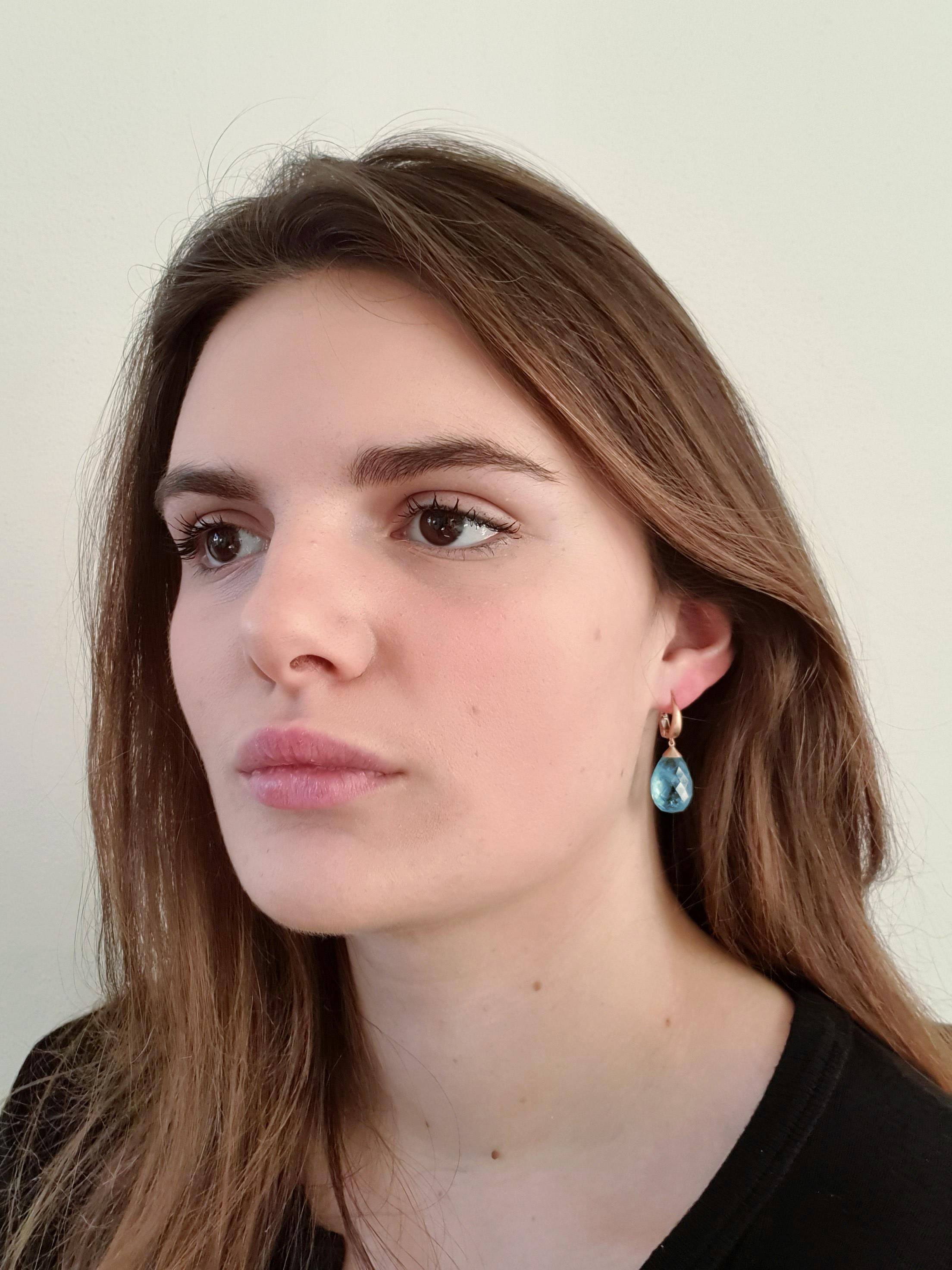 Dalben design 18 kt satin finished rose gold earrings with two drop shape Aquamarine 12,4 x 18 mm weight 25,6 carat . 
Earring dimension : 
width 12,4 mm 
height with leverback 34,4 mm 
The earrings has been designed and handcrafted in our atelier