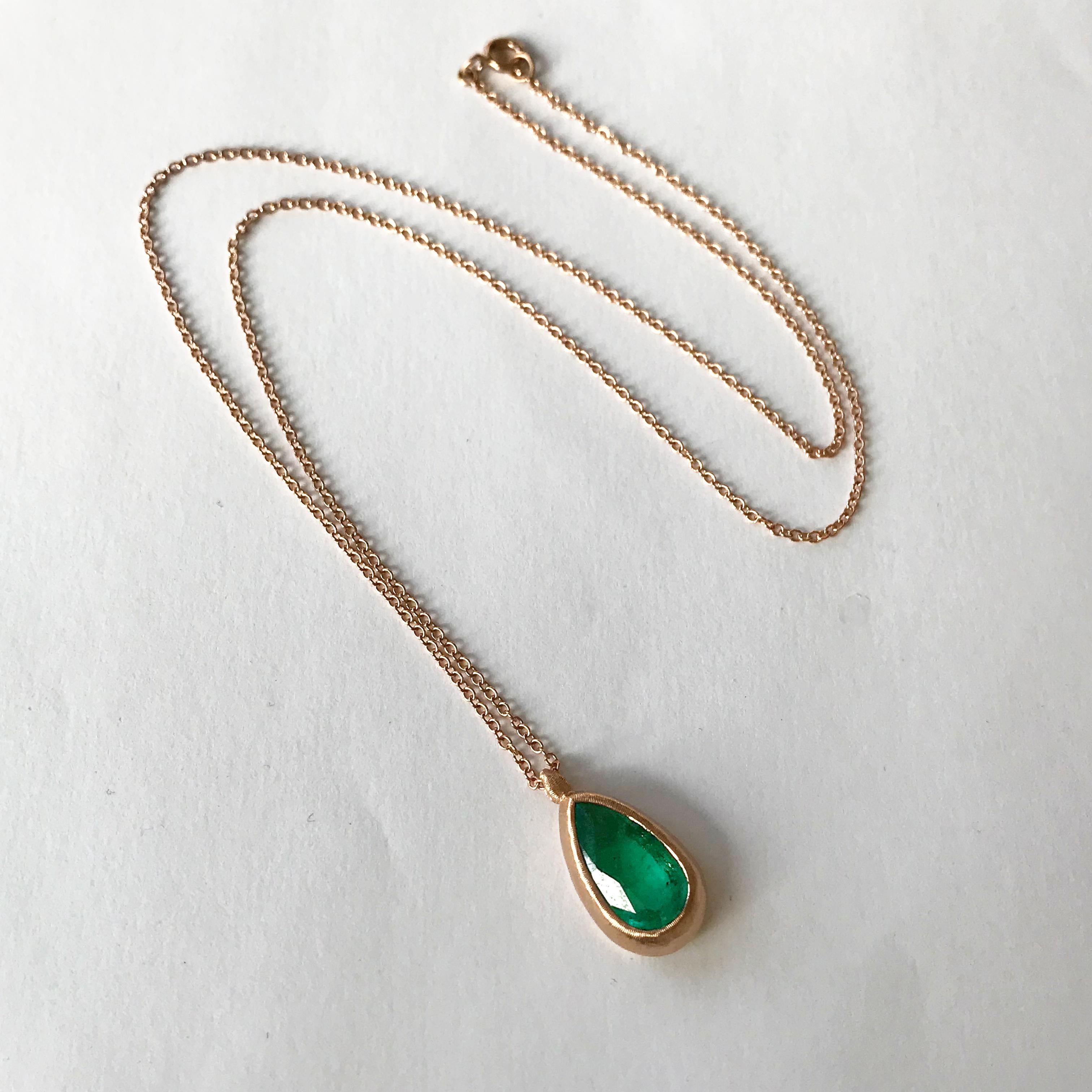 Women's Dalben Design Emerald and Rose Gold Necklace