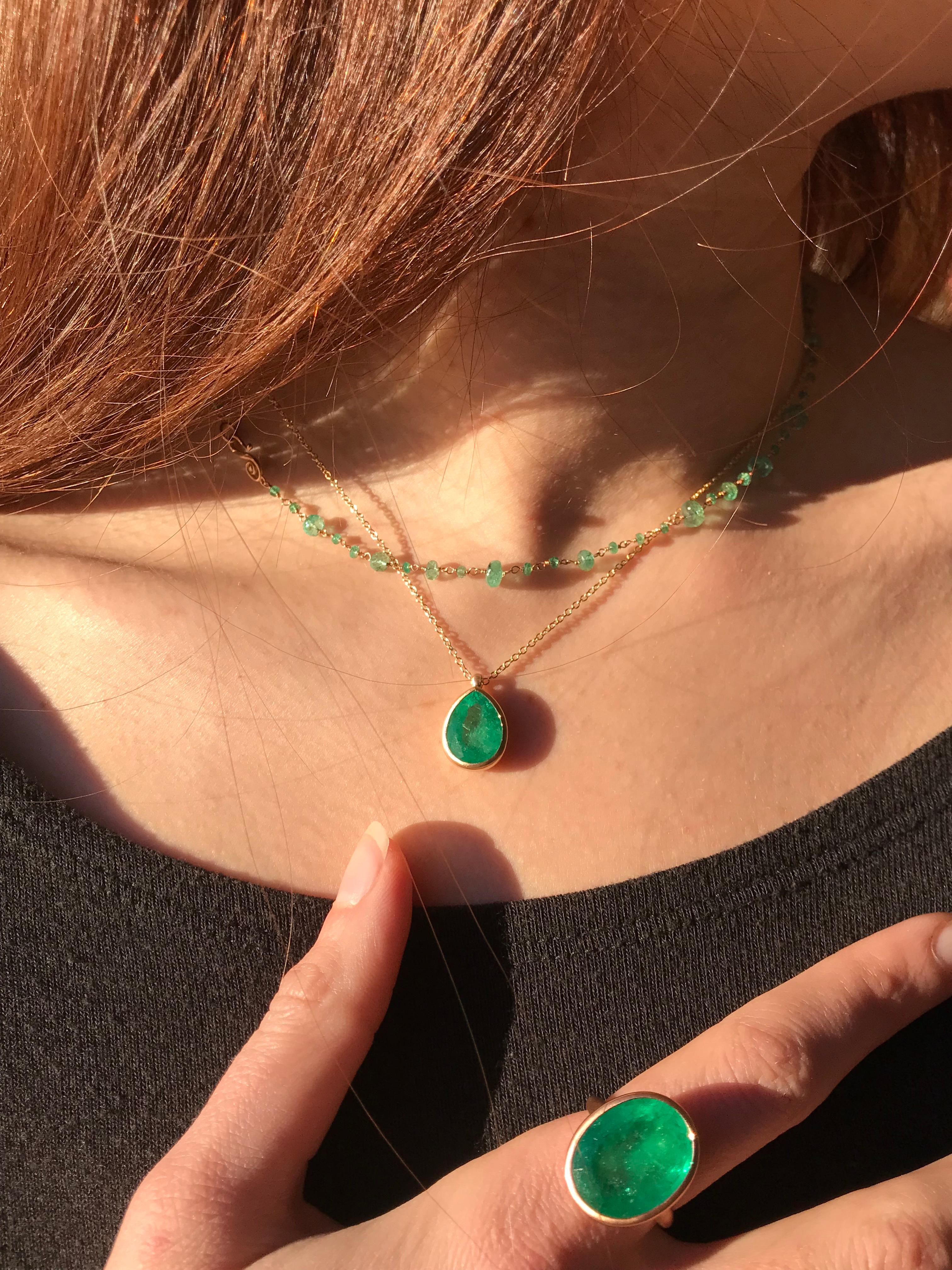 Dalben Design Emerald and Yellow Gold Necklace For Sale 8