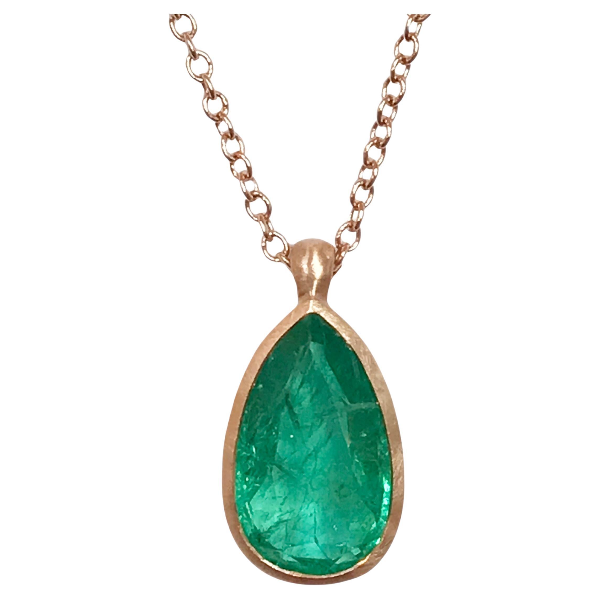 Dalben Design/One Collana in oro rosa con smeraldo