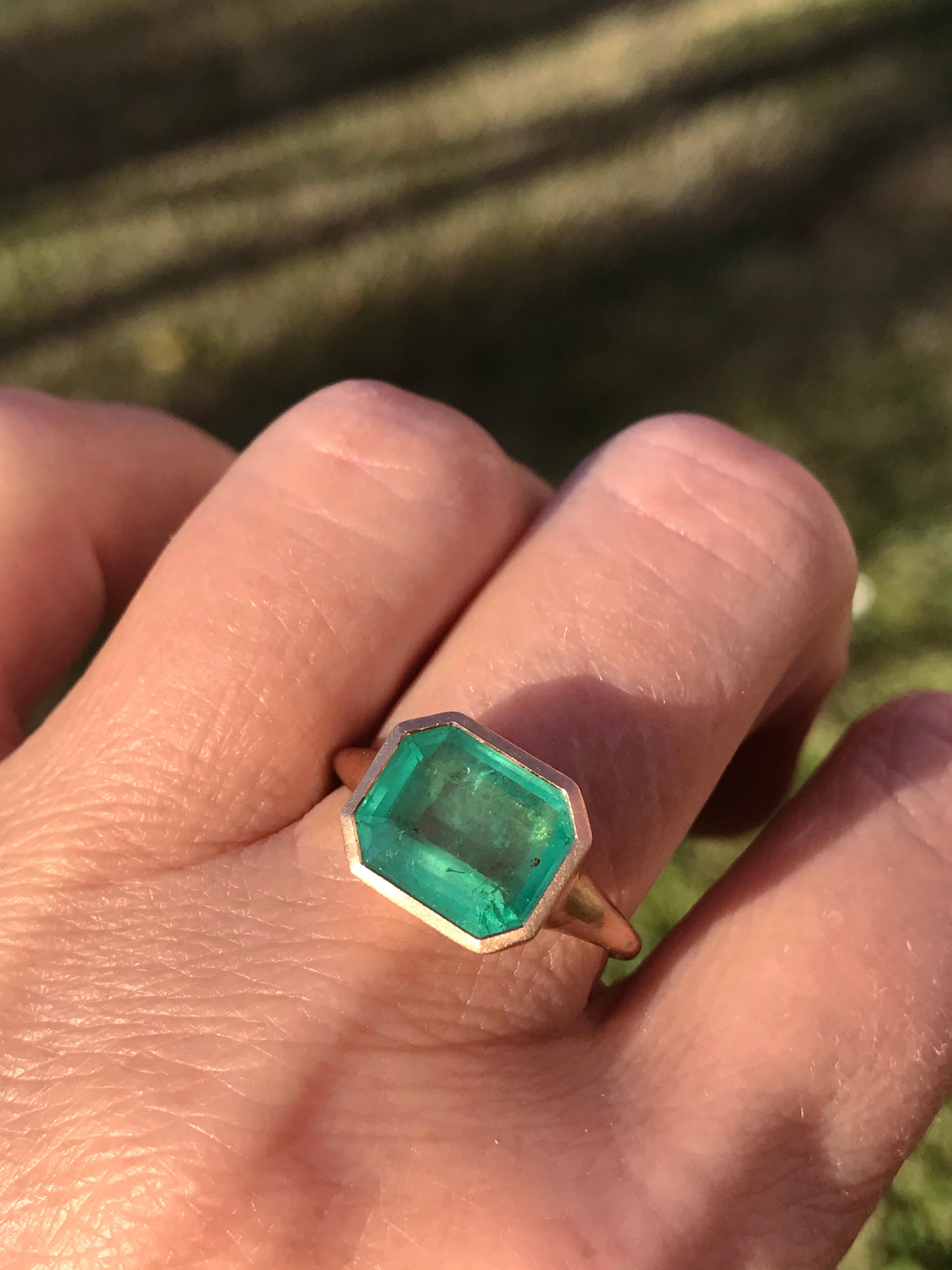 Dalben design One of a Kind 18k rose gold matte finishing ring with a 4,10 carat bezel-set emerald cut emerald. 
Ring size 7 1/4 USA - EU 55 re-sizable to most finger sizes. 
Bezel stone dimensions :
height 10,1 mm
width 12 mm
The ring has been