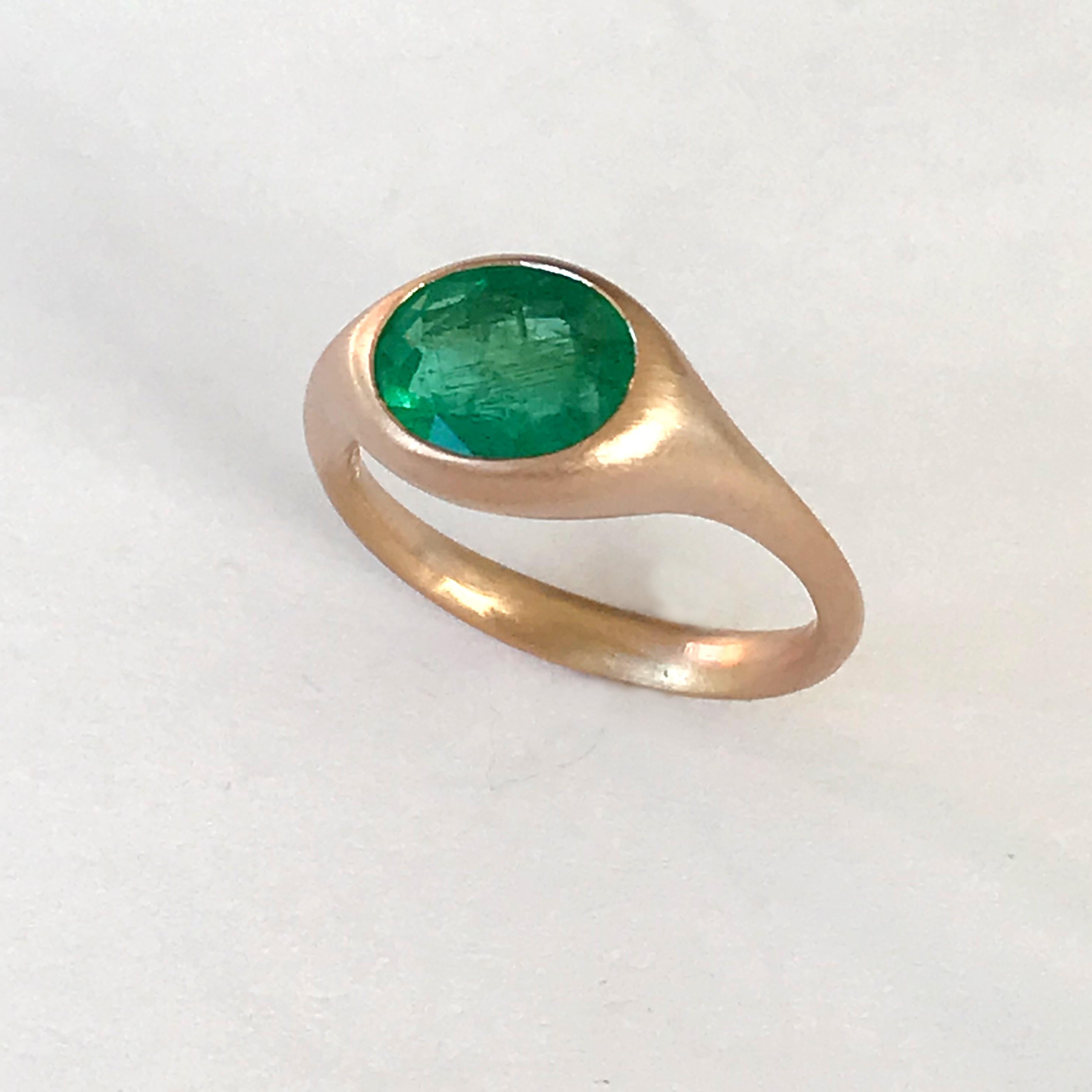 Oval Cut Dalben Design 2, 29 Carat Emerald Rose Gold Ring For Sale