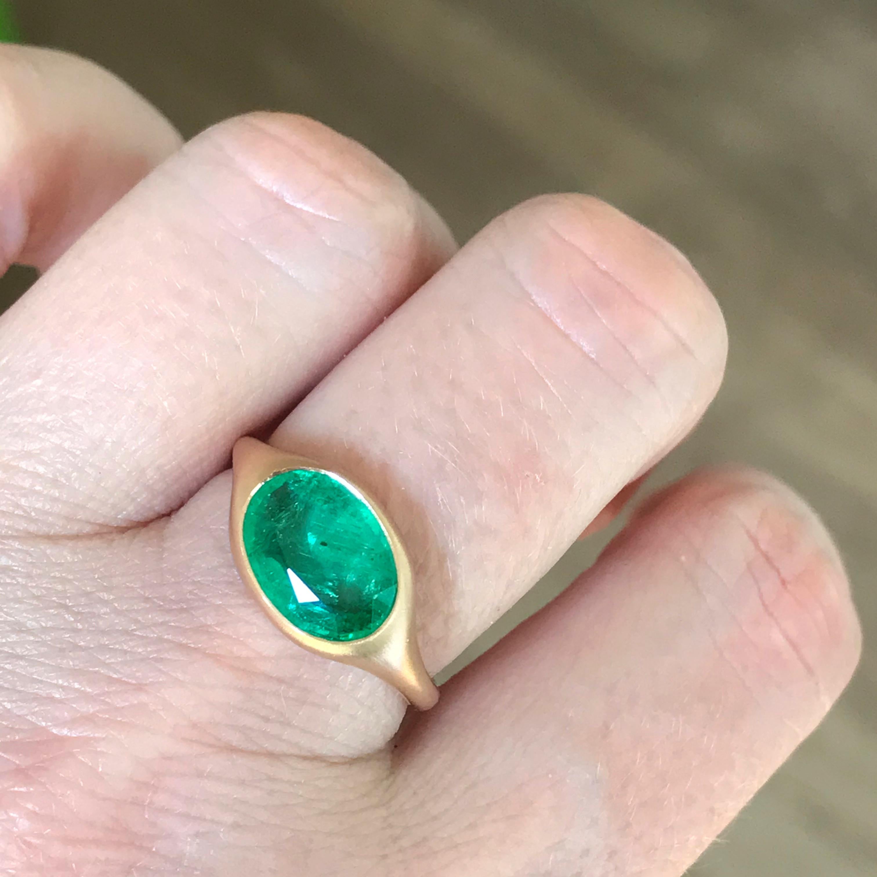 Dalben Design 2, 16 Carat Emerald Rose Gold Ring 10