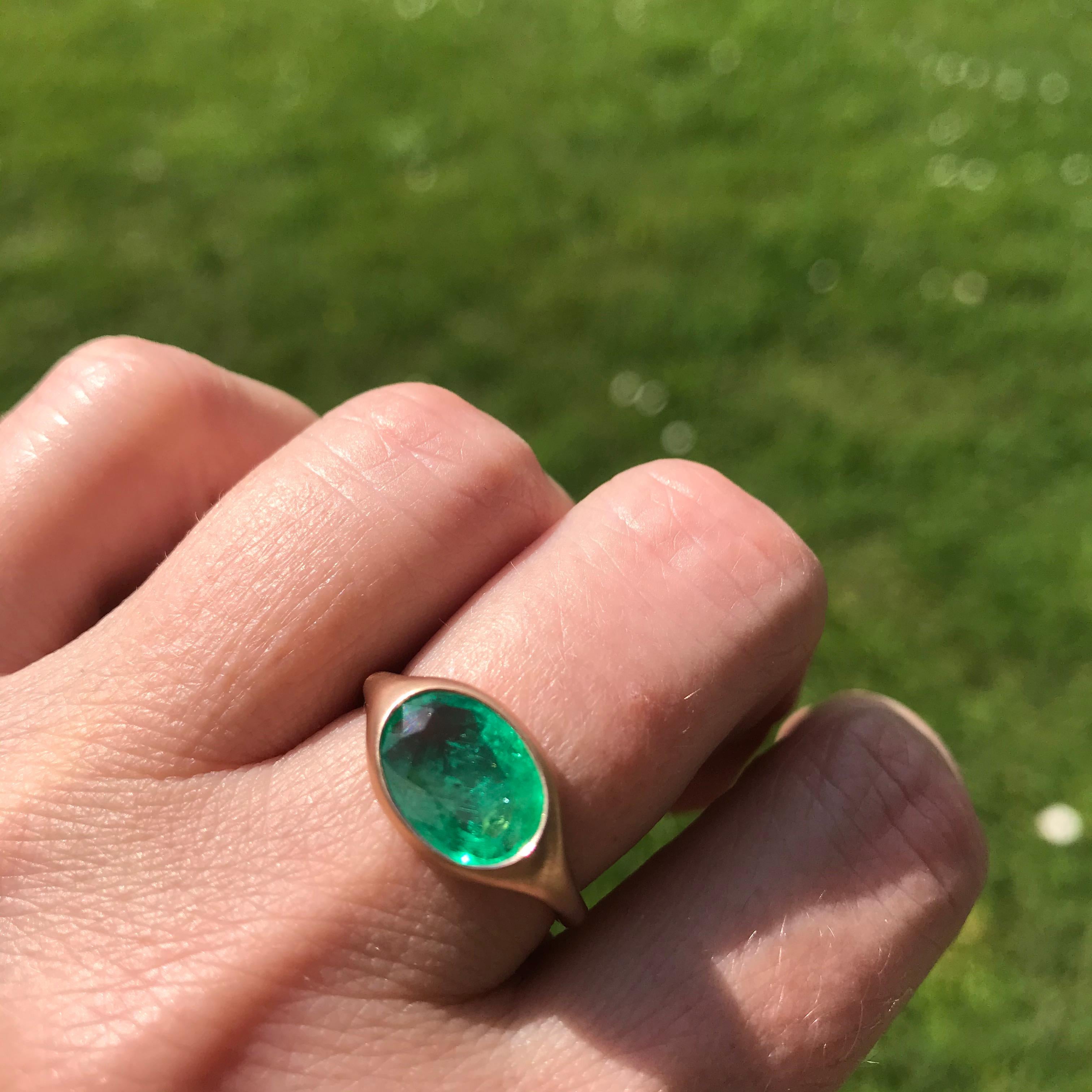 Dalben Design 2, 16 Carat Emerald Rose Gold Ring 1