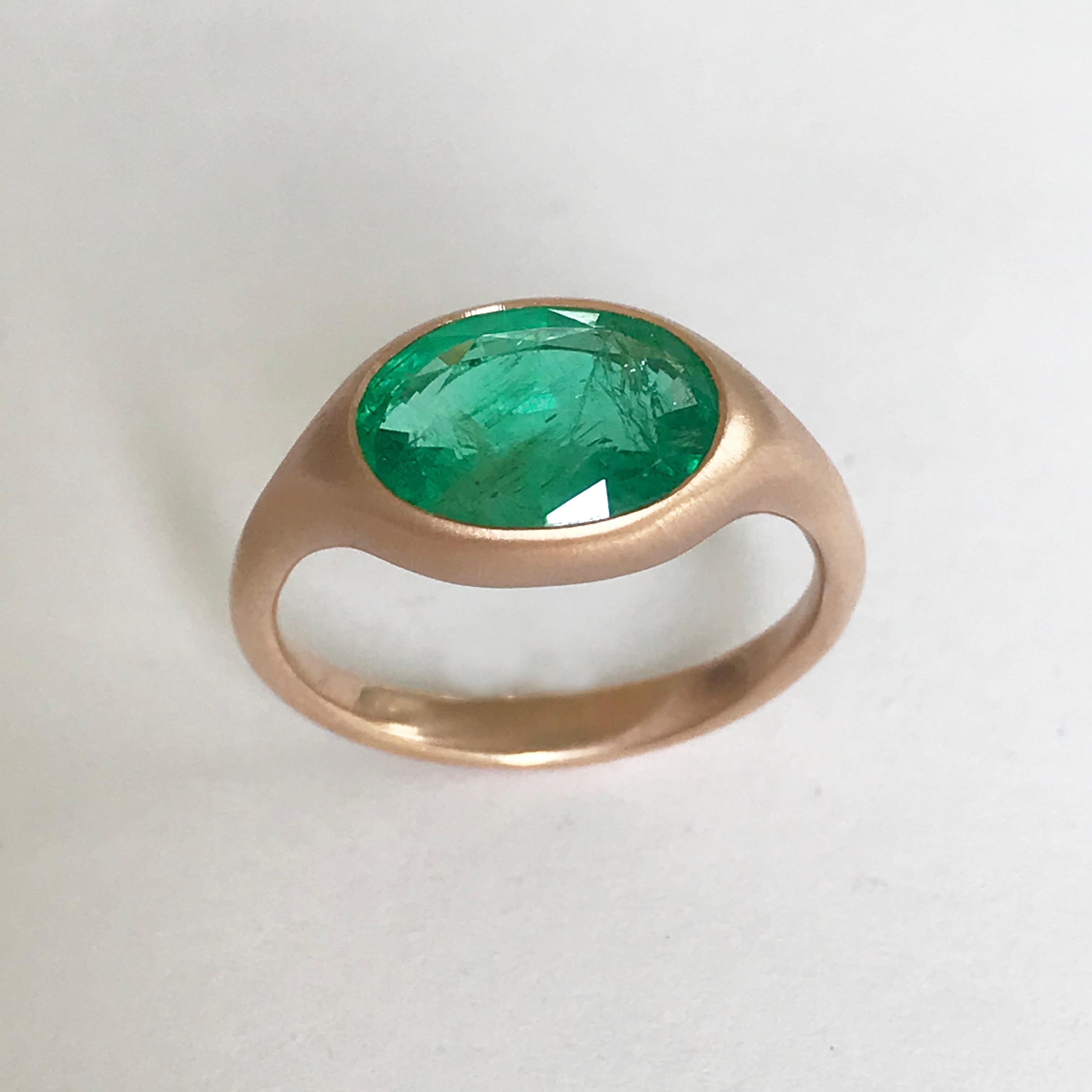 Dalben Design 2, 16 Carat Emerald Rose Gold Ring 2