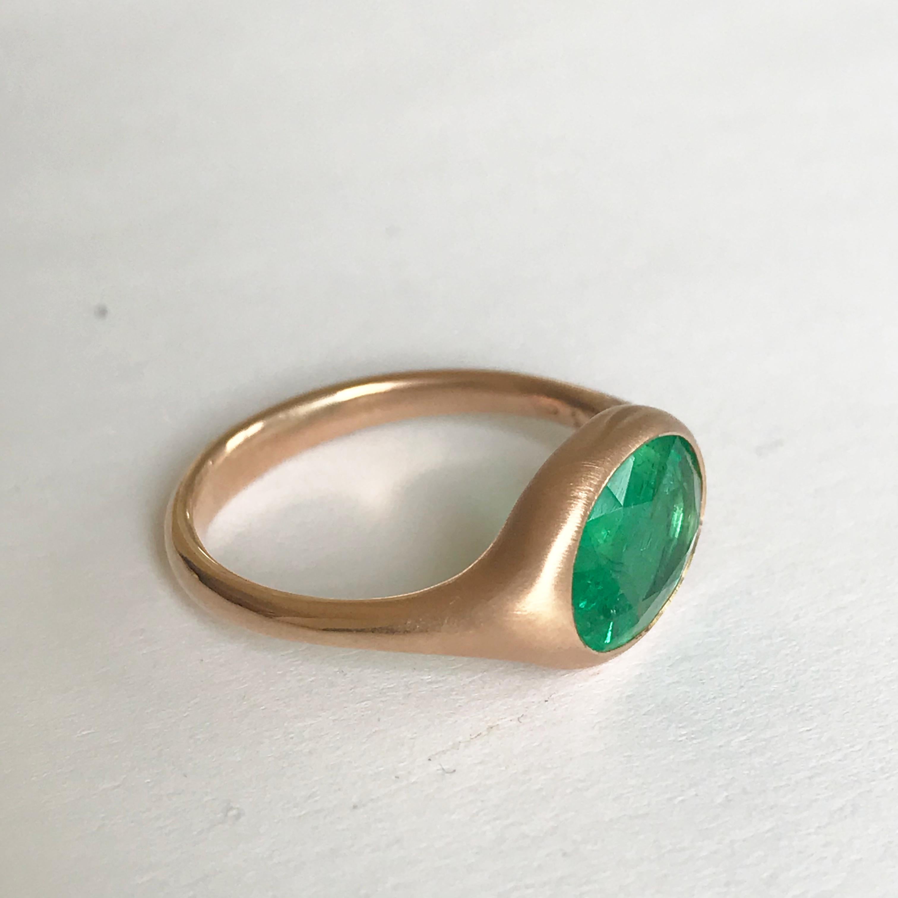 Dalben Design 2, 16 Carat Emerald Rose Gold Ring 3