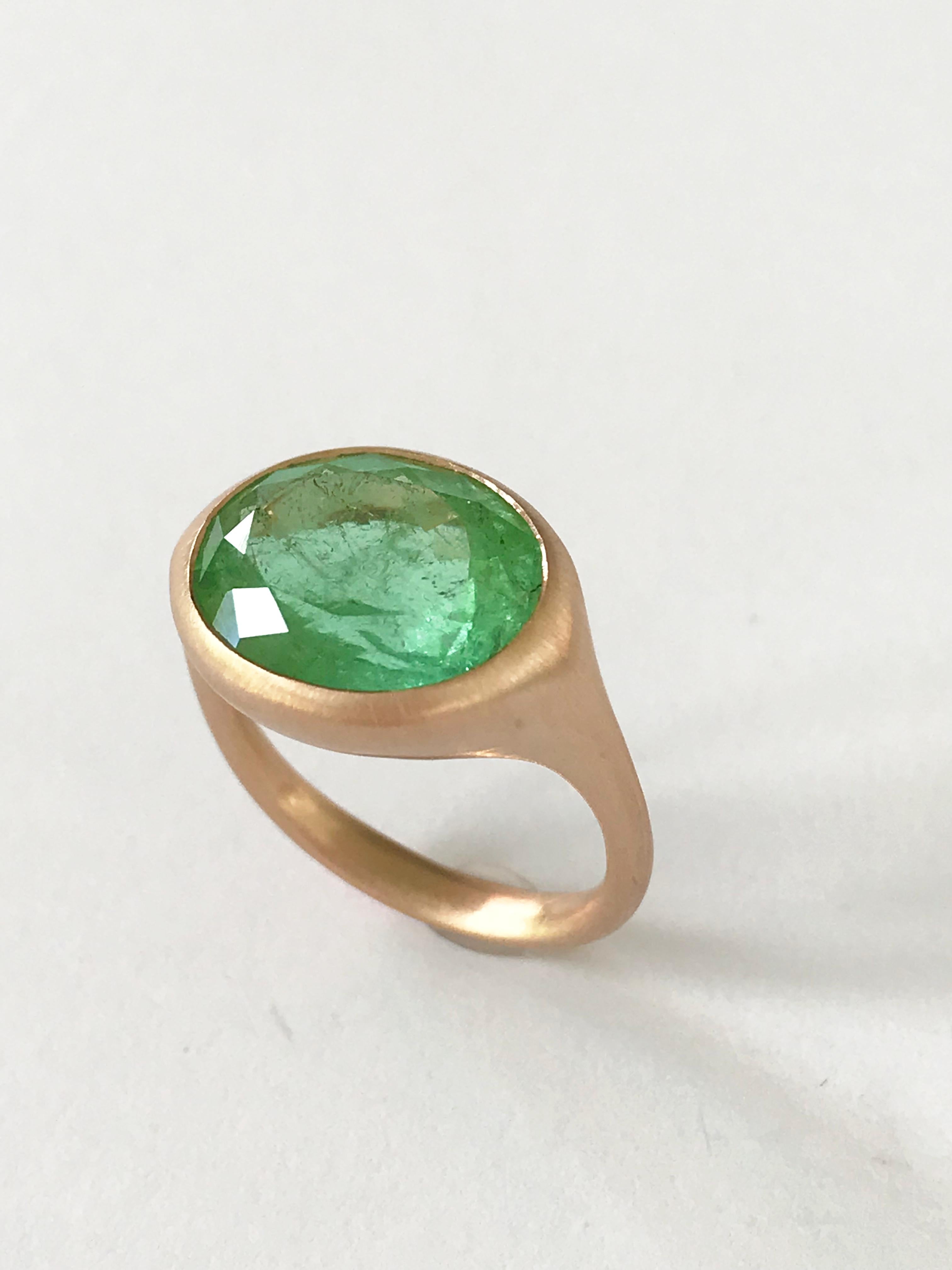 Contemporary Dalben Design Oval Green Tourmaline Rose Gold Ring