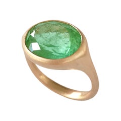 Bague en or rose avec tourmaline verte ovale Dalben Design