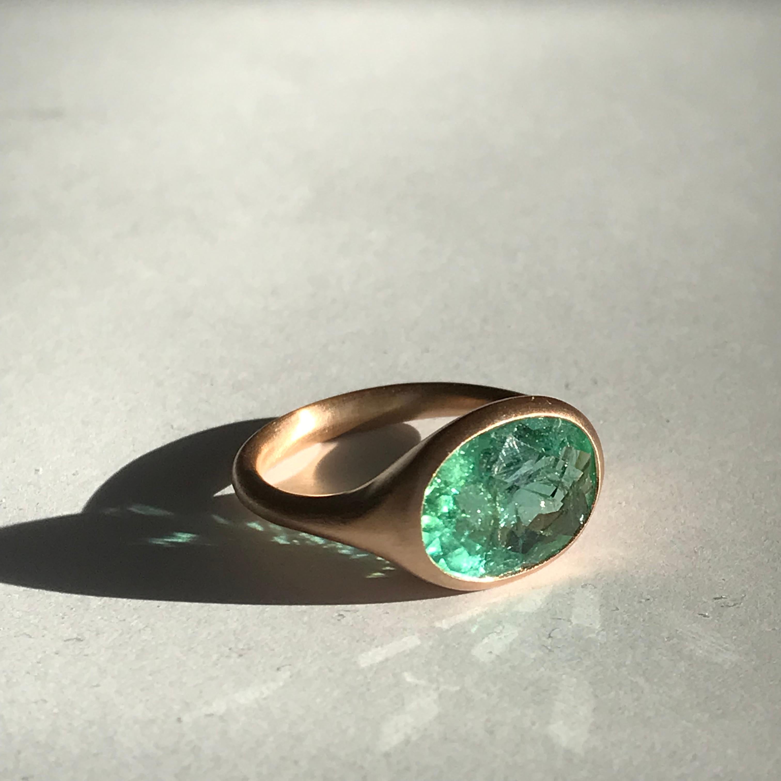 Oval Cut Dalben Design Oval Green Tourmaline Rose Gold Ring For Sale