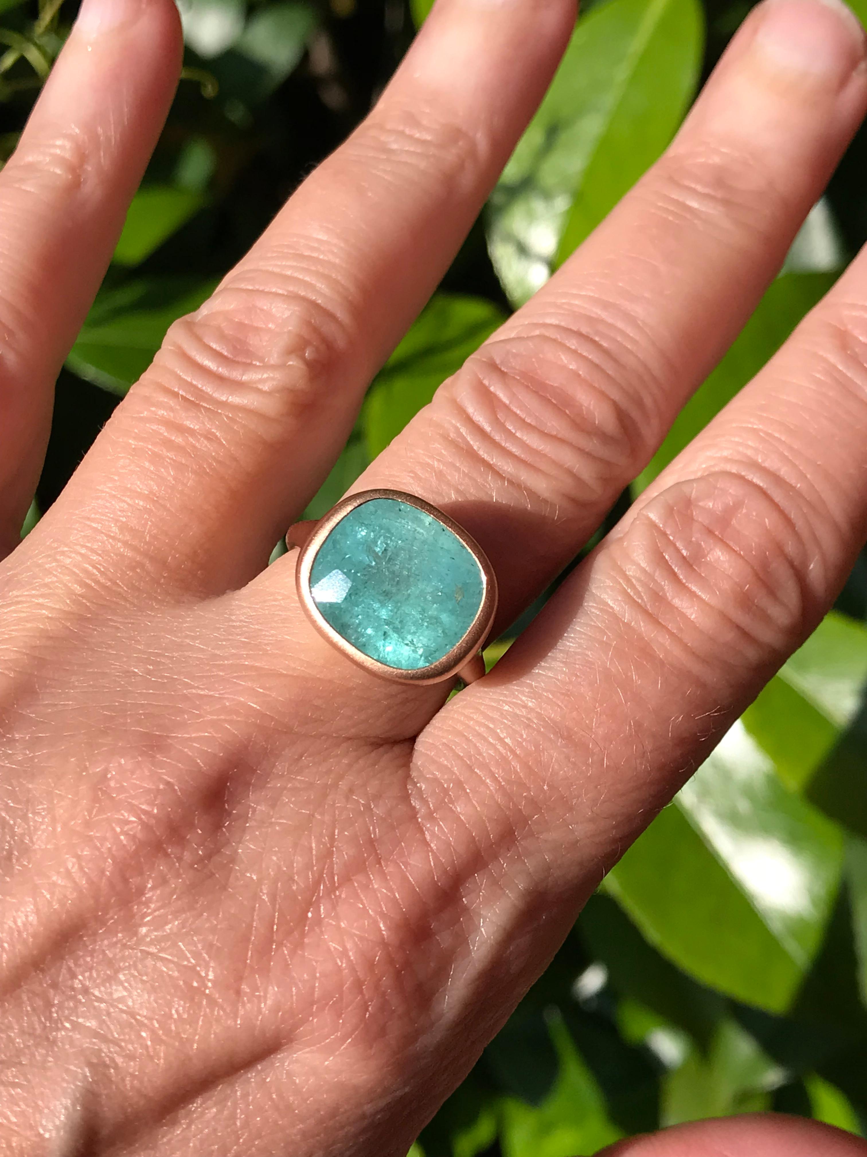 Contemporary Dalben Design Paraiba Tourmaline Rose Gold Ring For Sale