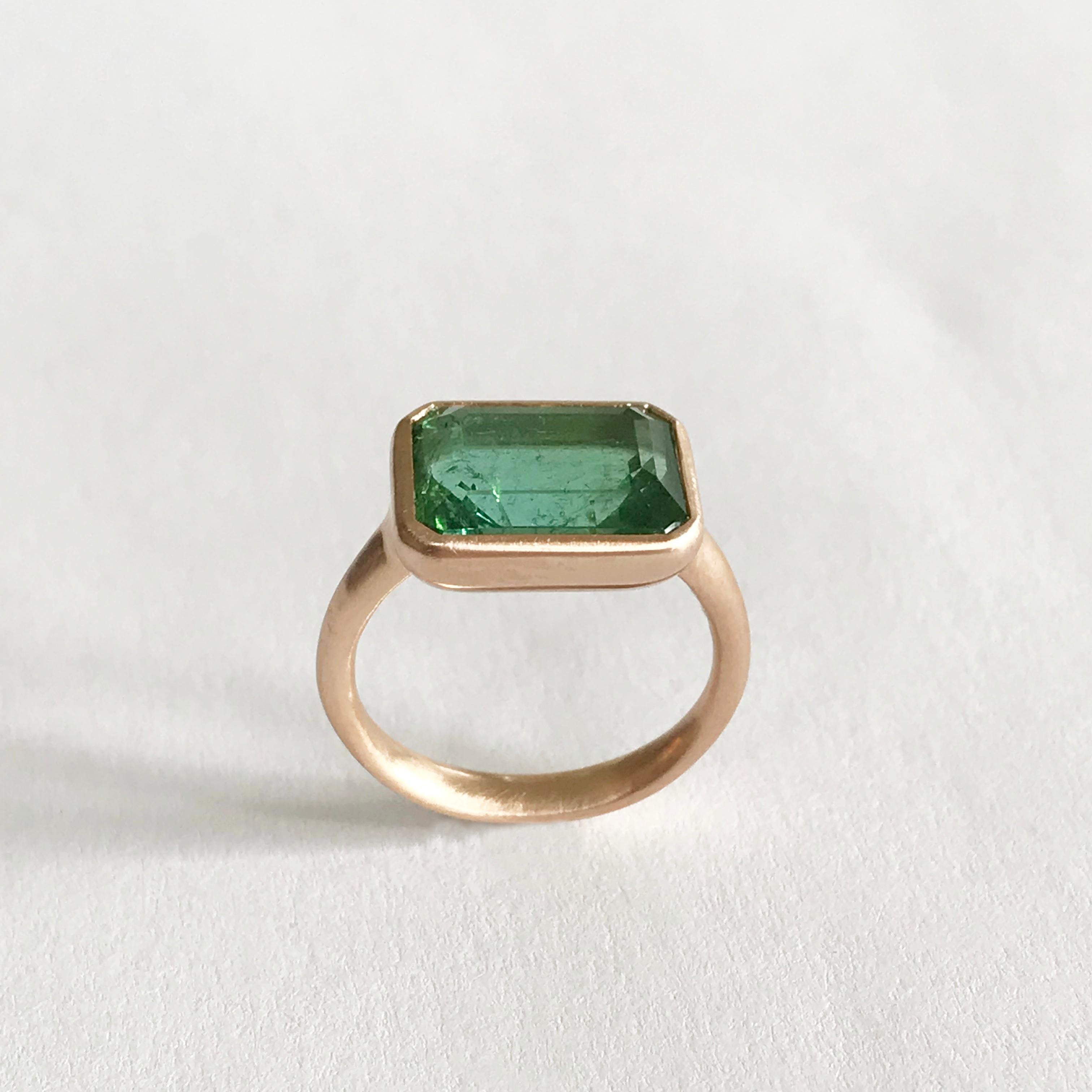 Dalben Design Rectangular Green Tourmaline Rose Gold Ring 2