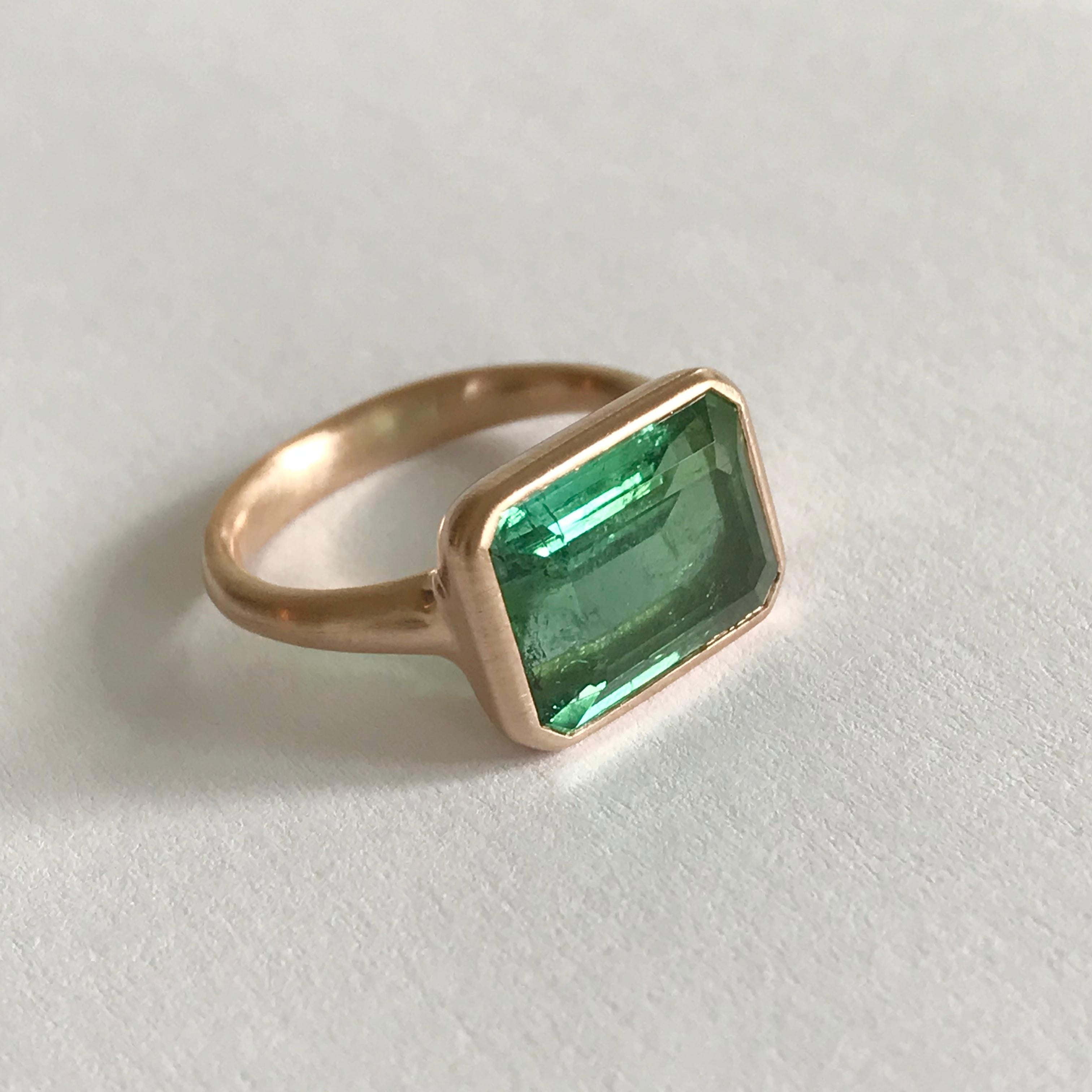 Women's Dalben Design Rectangular Green Tourmaline Rose Gold Ring