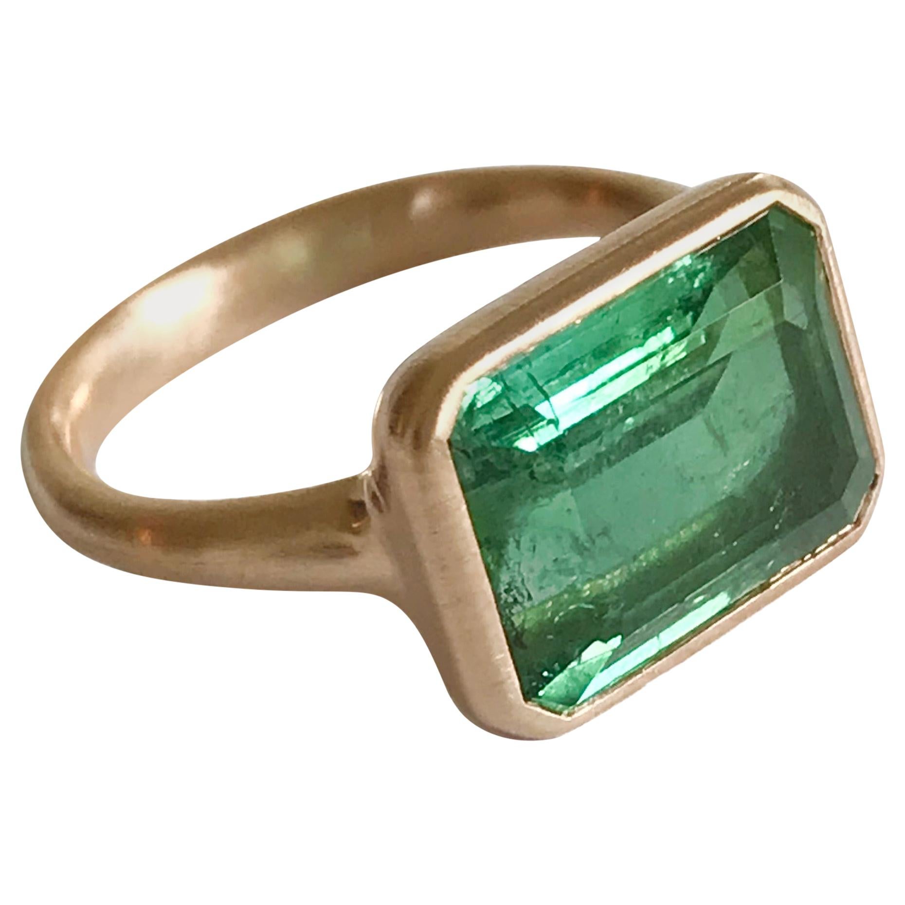 Dalben Design Rectangular Green Tourmaline Rose Gold Ring