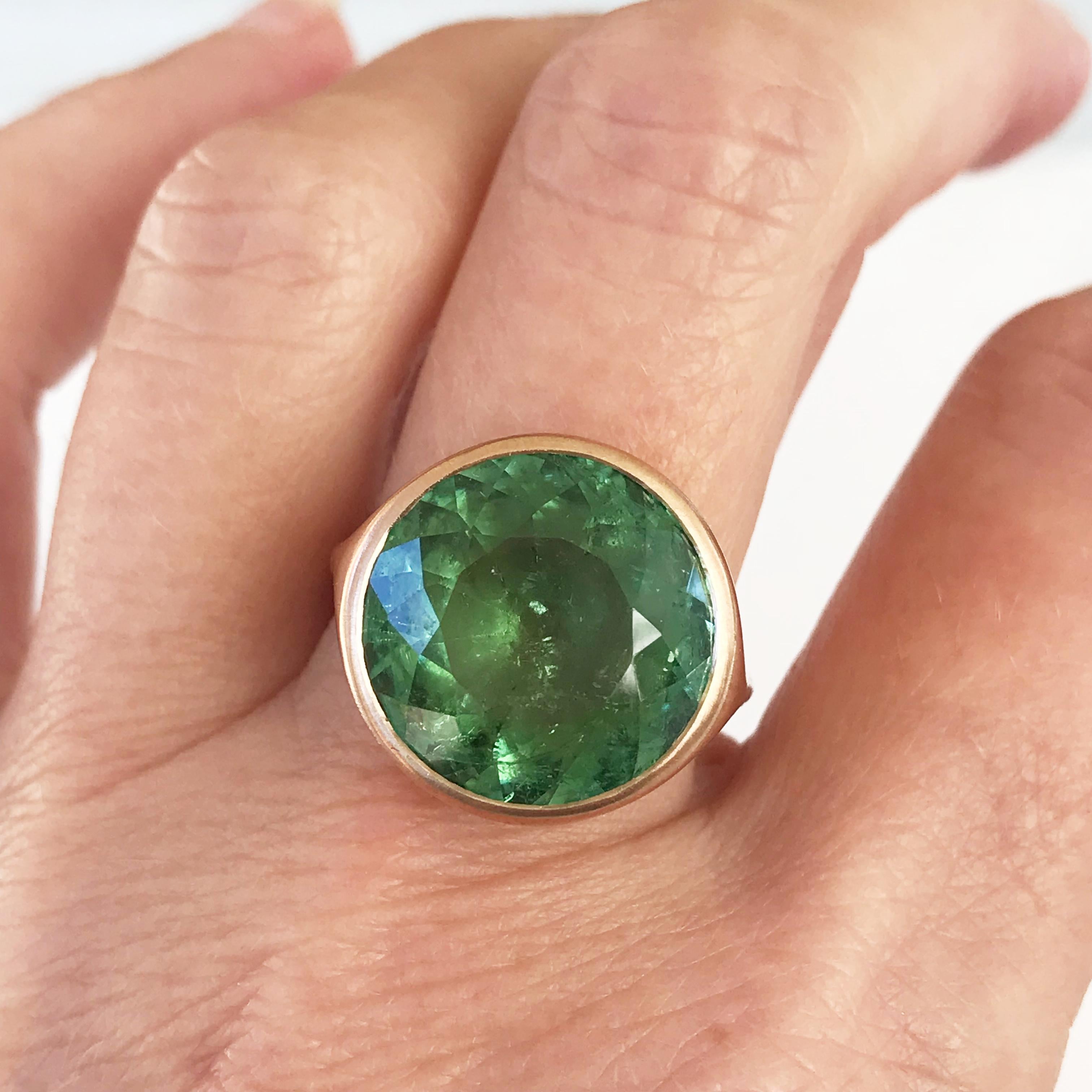 Dalben Design Ring aus Roségold mit rundem grünem Turmalin im Angebot 7