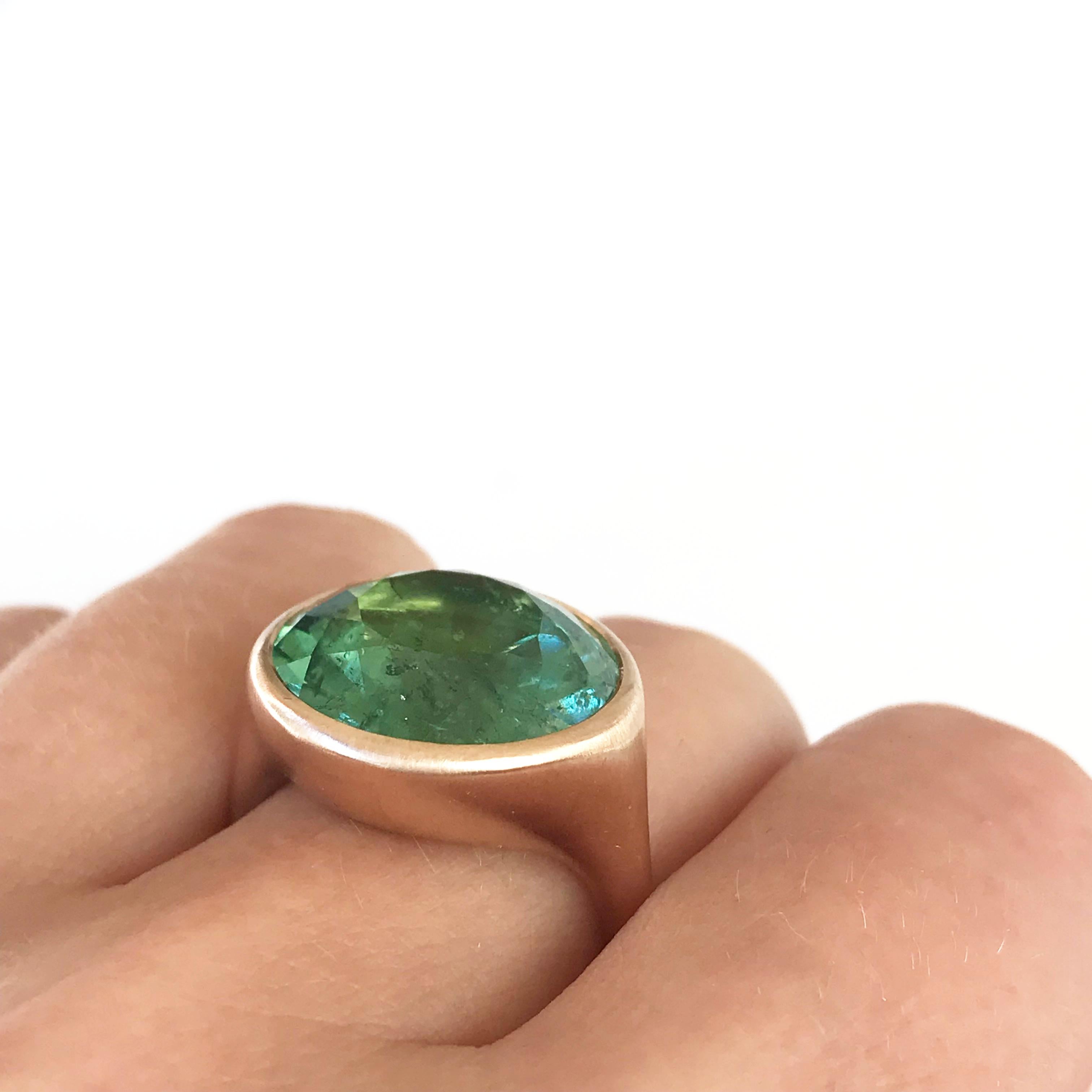 Dalben Design Ring aus Roségold mit rundem grünem Turmalin im Angebot 8
