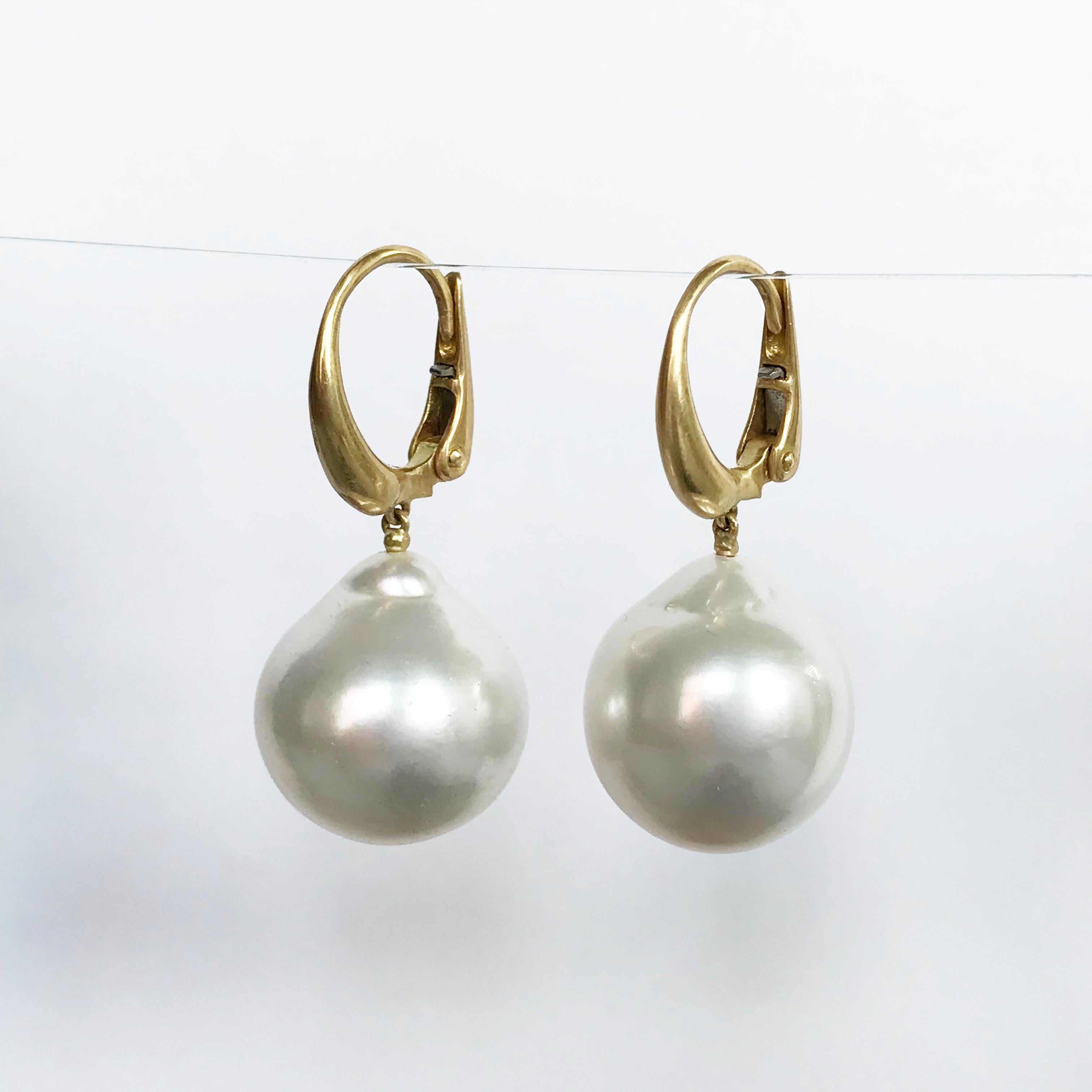 Women's Dalben Design South Sea Baroque Pearl Yellow Gold Dangle Earring