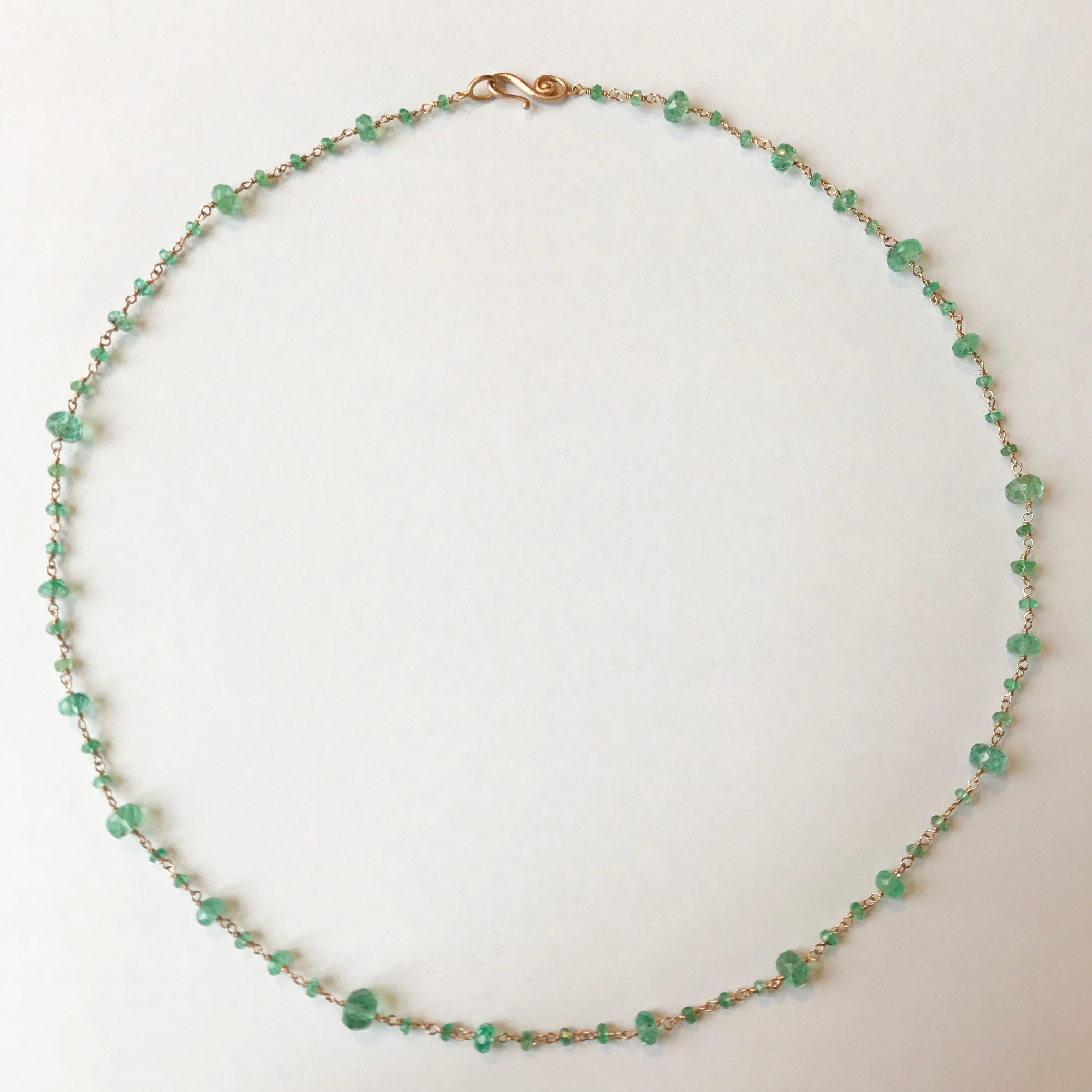 Dalben Emerald Beads Rose Gold Necklace In New Condition For Sale In Como, IT