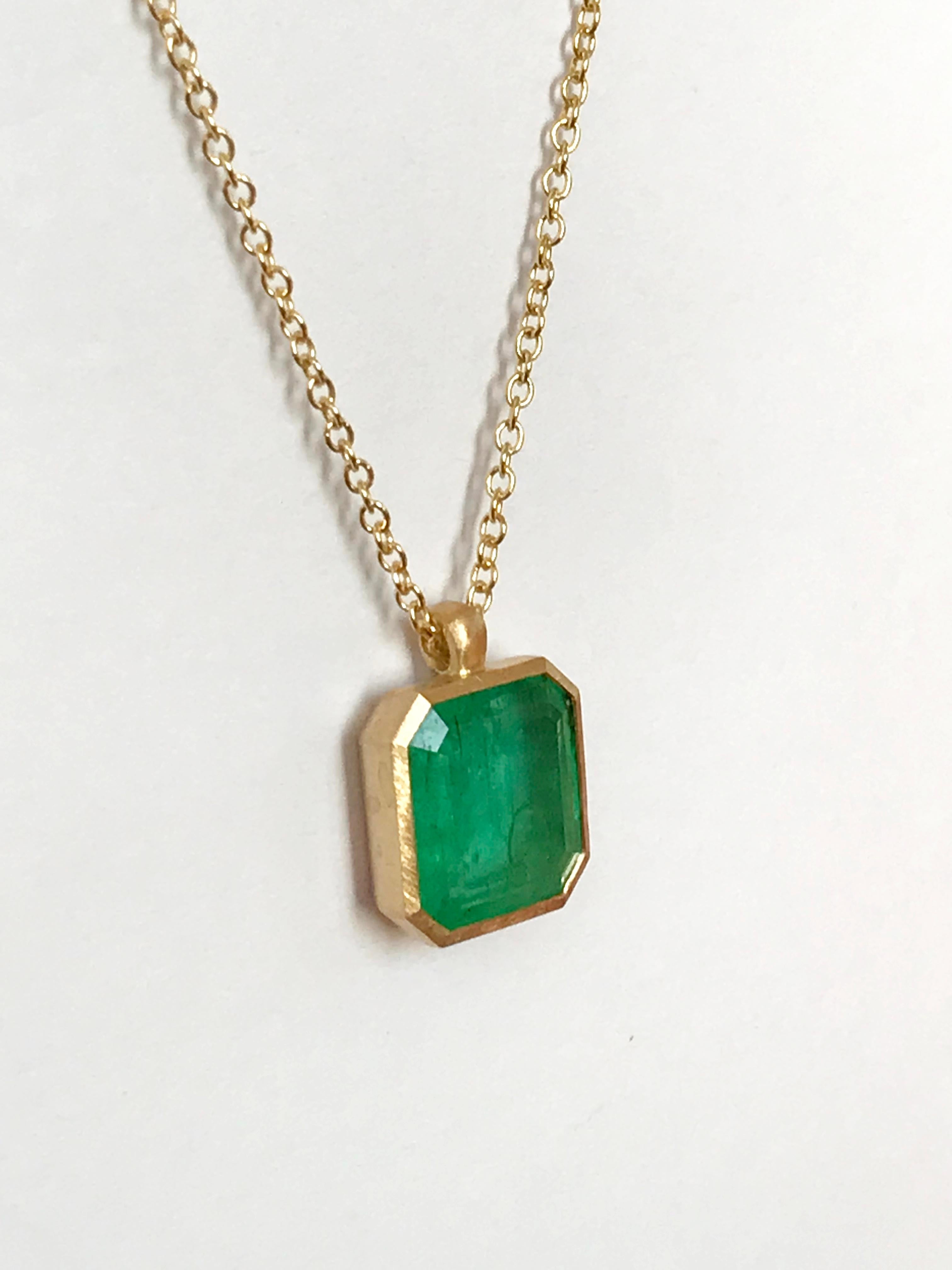 Dalben Collana in oro giallo con taglio smeraldo in vendita 1