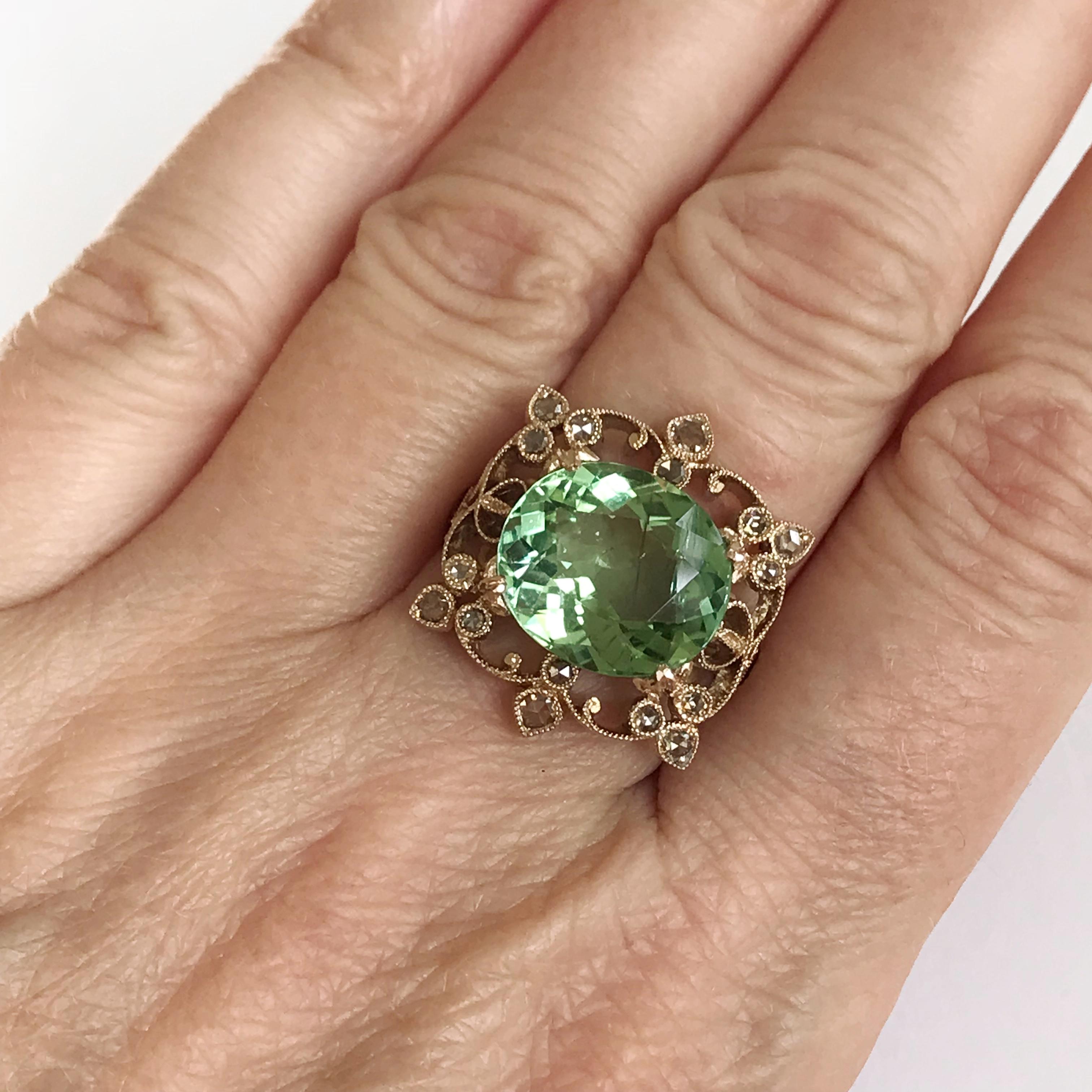 Dalben Green Tourmaline Diamond Gold Ring In New Condition For Sale In Como, IT