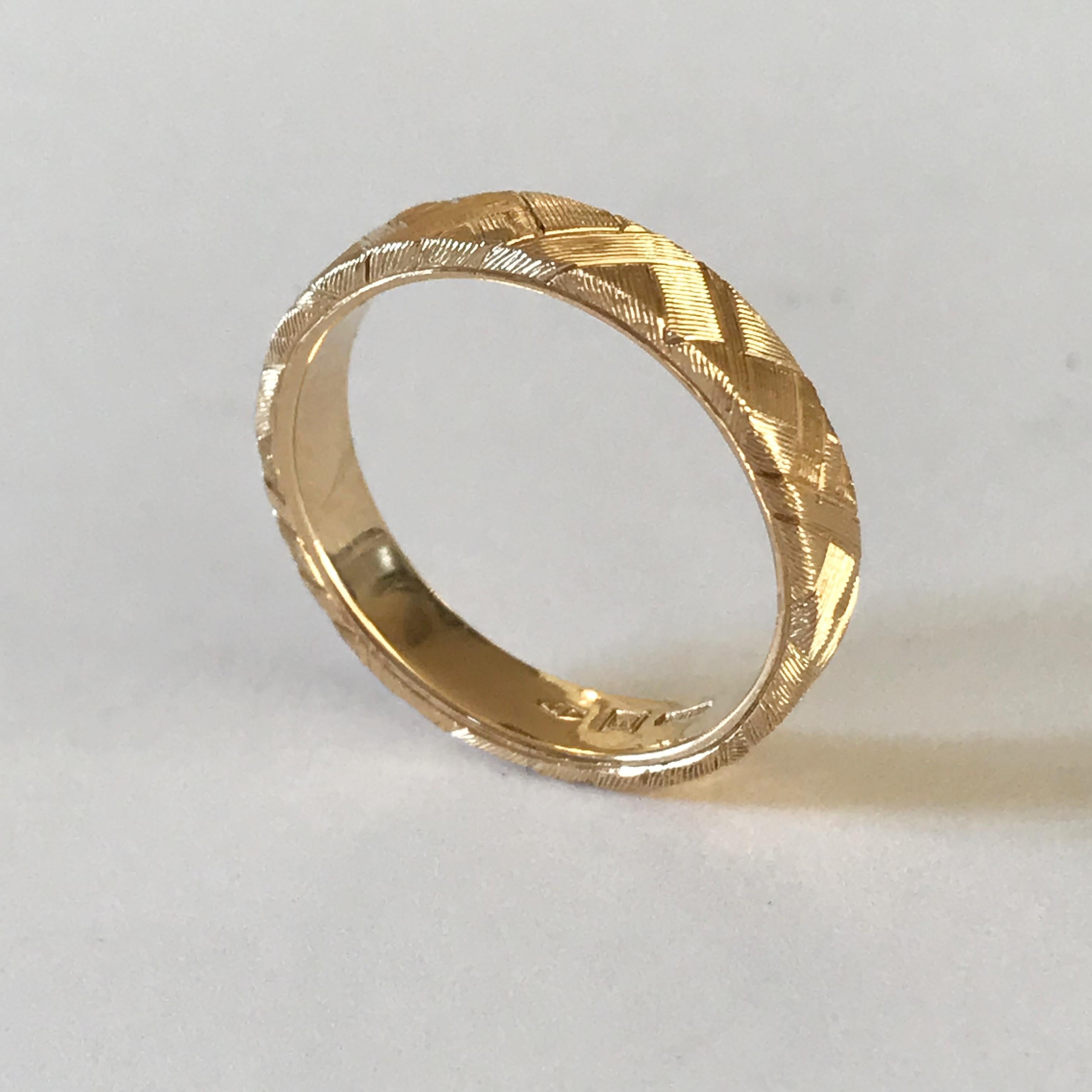 Dalben design  18 k yellow gold band ring  