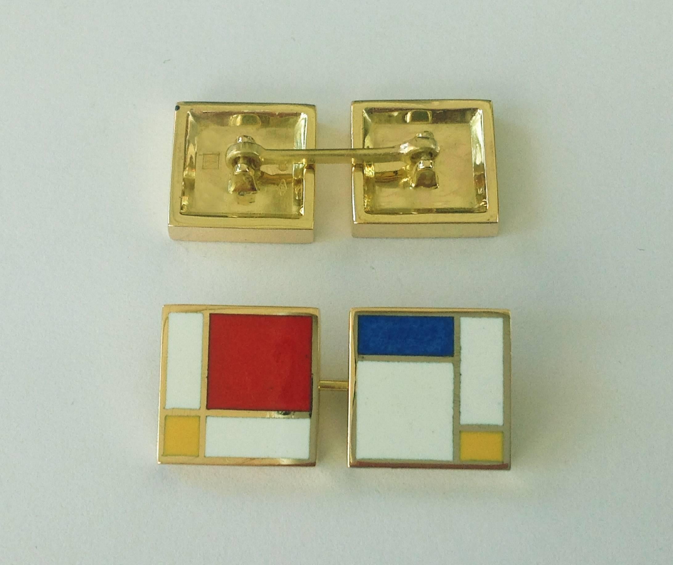 Dalben Homage to Mondrian Enamel Gold Cufflinks In New Condition For Sale In Como, IT