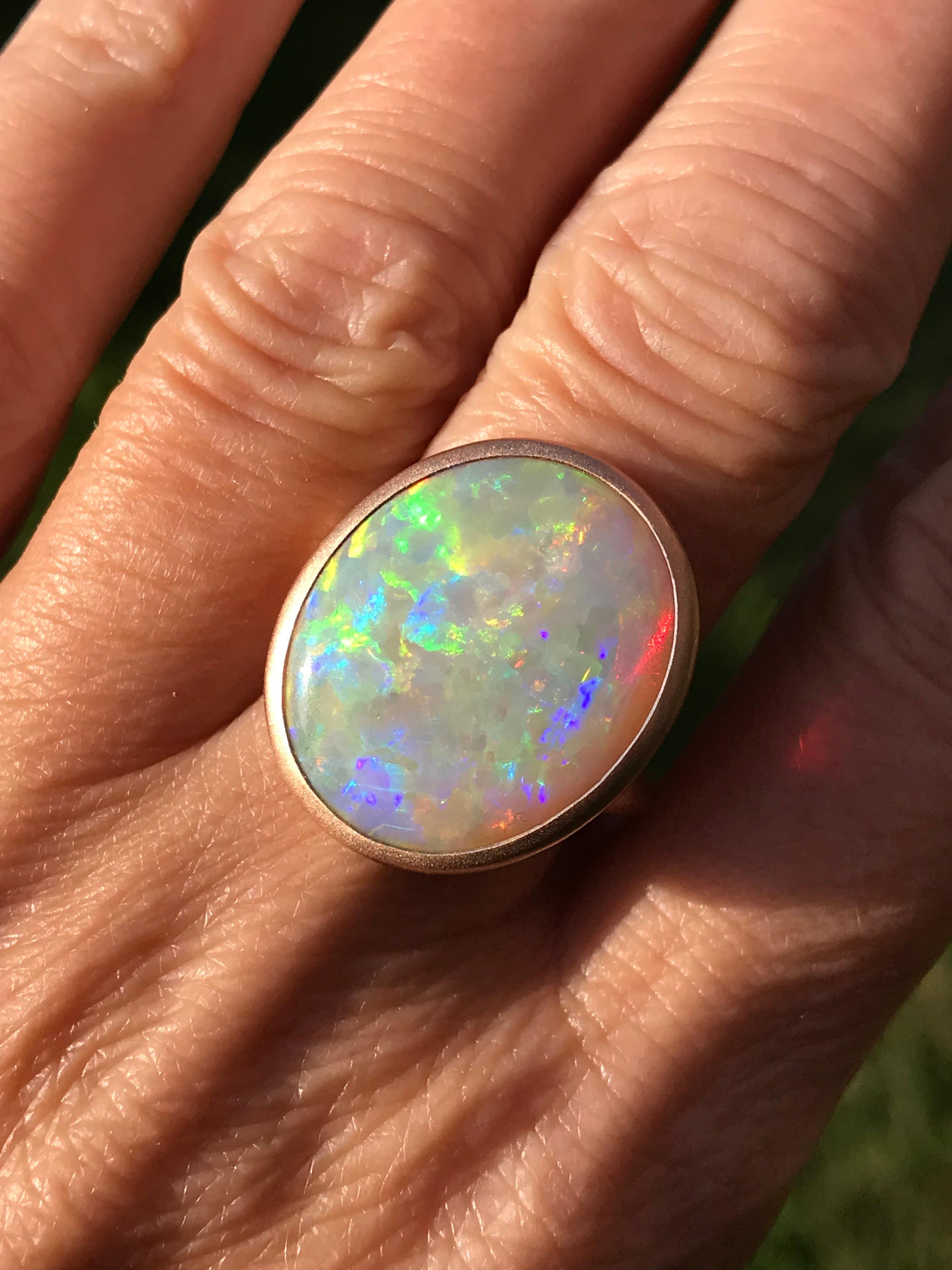 Cabochon Dalben Magnificent Australian Opal Rose Gold Ring For Sale