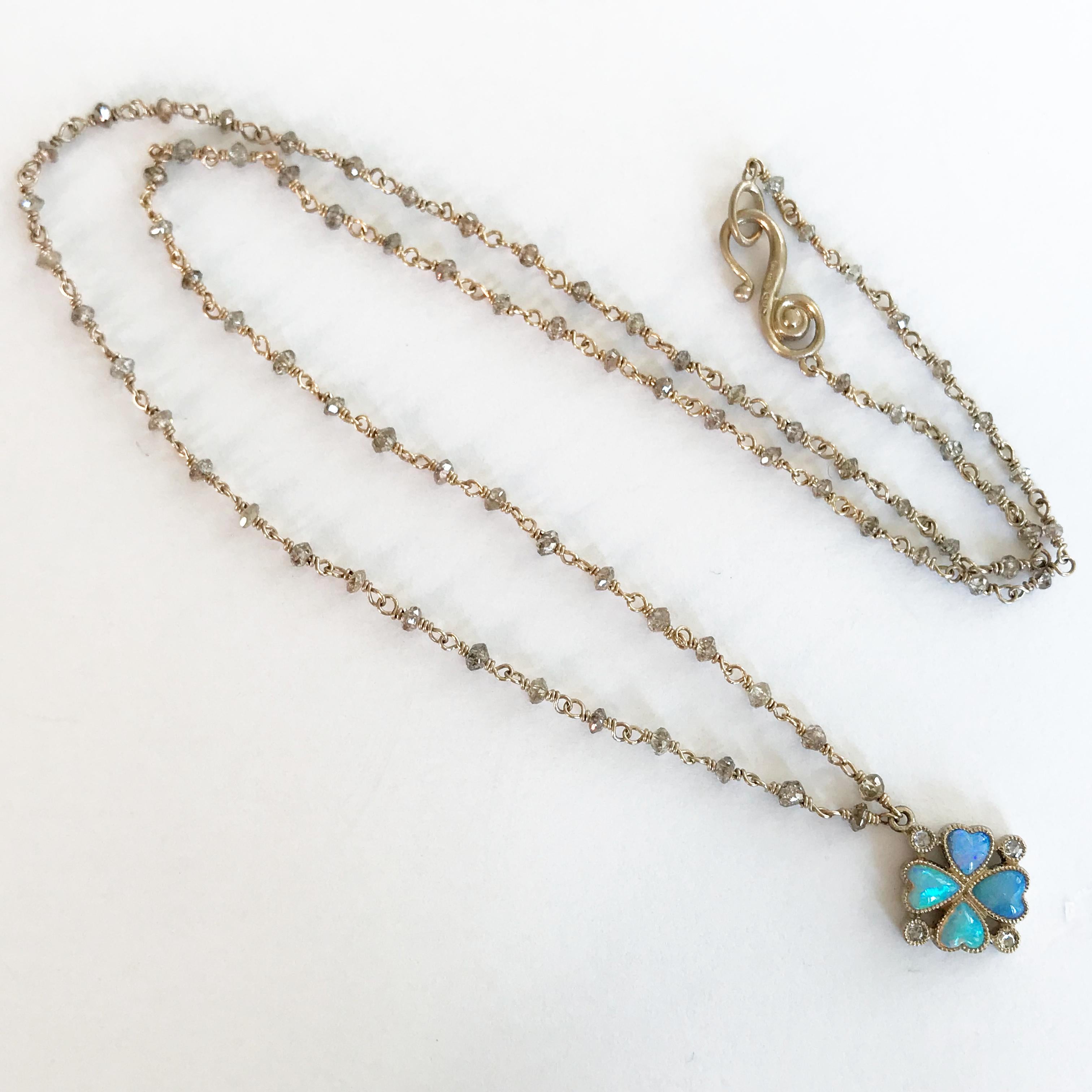 Dalben Opal Diamant Gold vierblättrige Kleeblatt-Rosa-Halskette (Zeitgenössisch) im Angebot