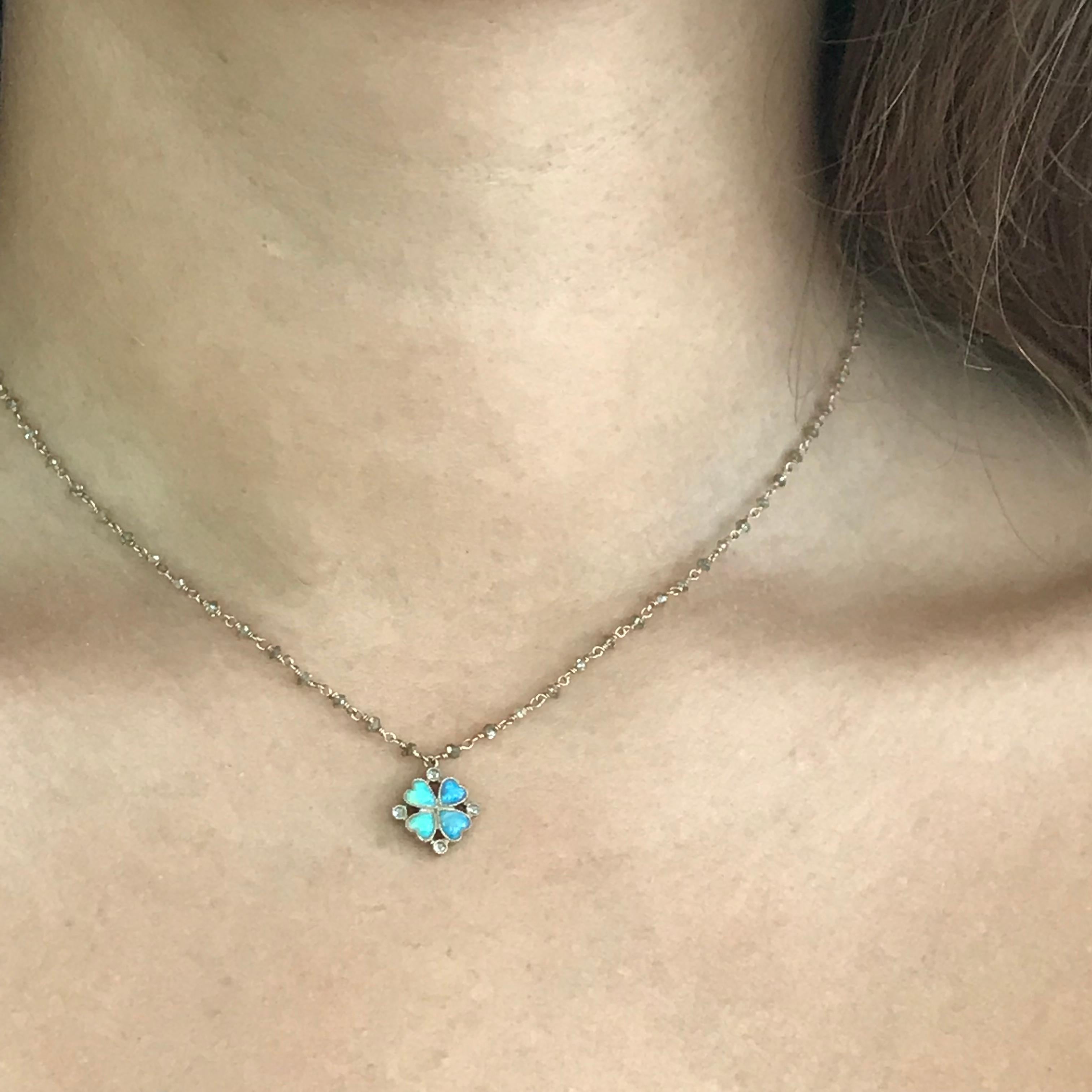 Dalben Opal Diamant Gold vierblättrige Kleeblatt-Rosa-Halskette Damen im Angebot