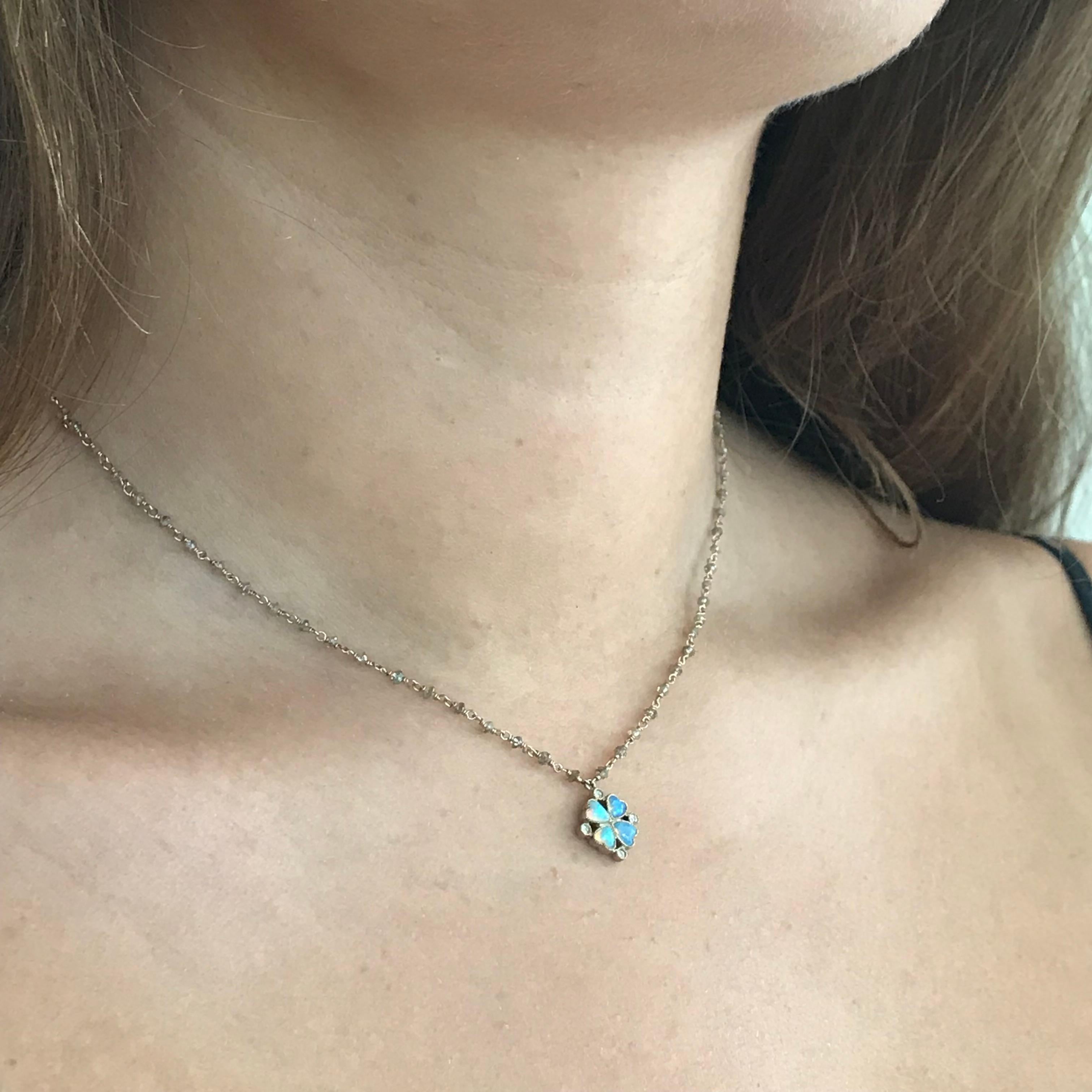 Dalben Opal Diamant Gold vierblättrige Kleeblatt-Rosa-Halskette im Angebot 2