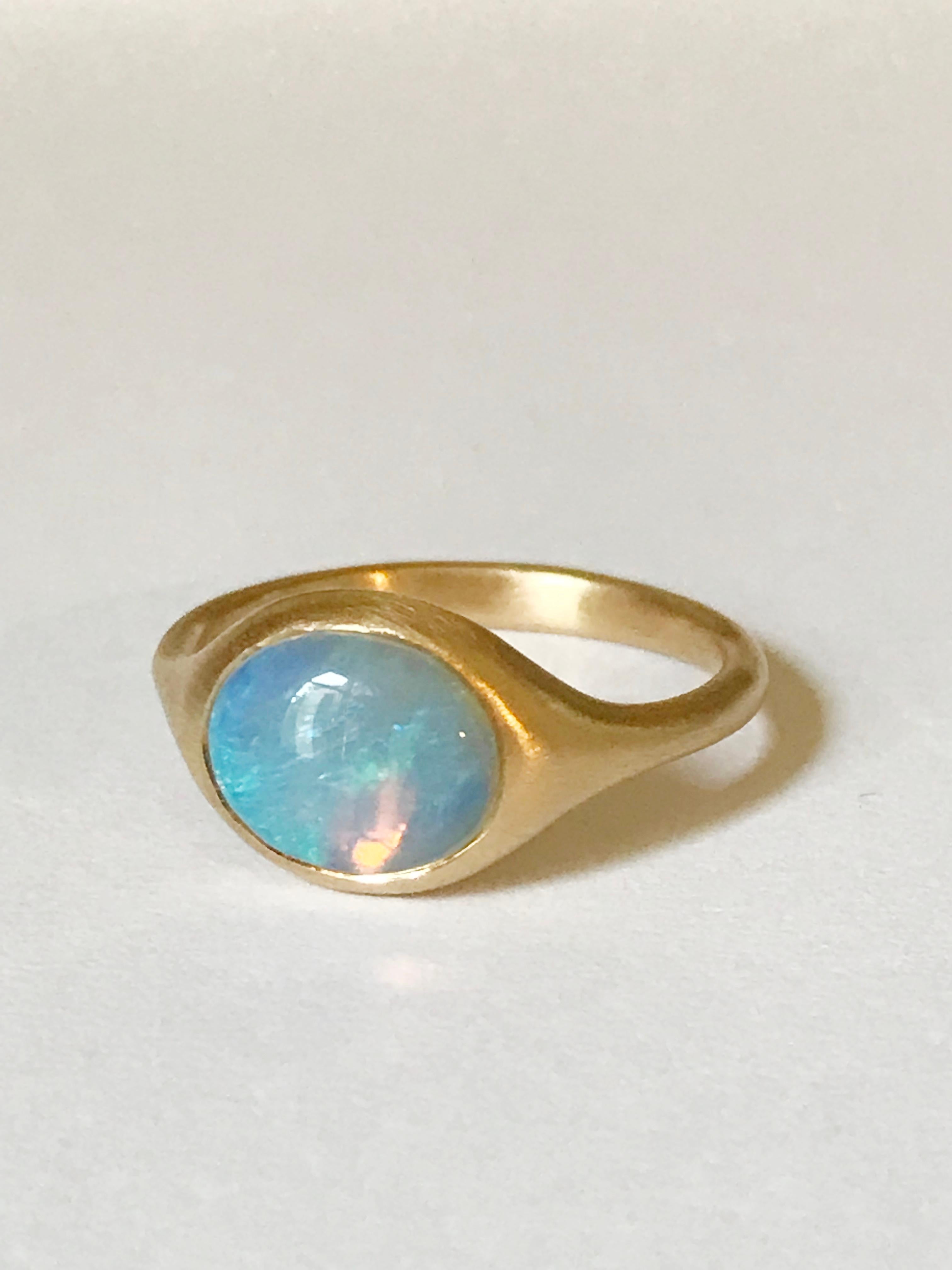 Dalben Oval australischer Kristall-Opal Gelbgoldring mit Opal im Angebot 4